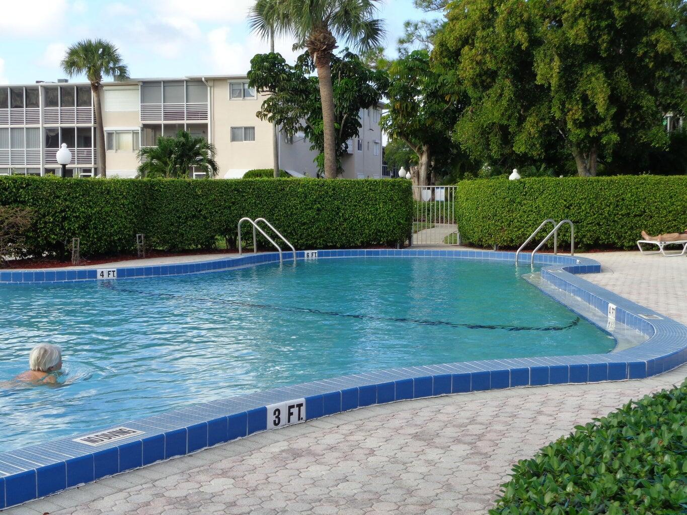 2812 Garden Drive 306