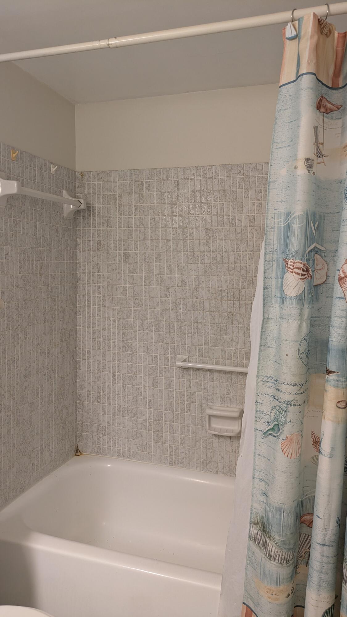 2812 Garden Drive 306