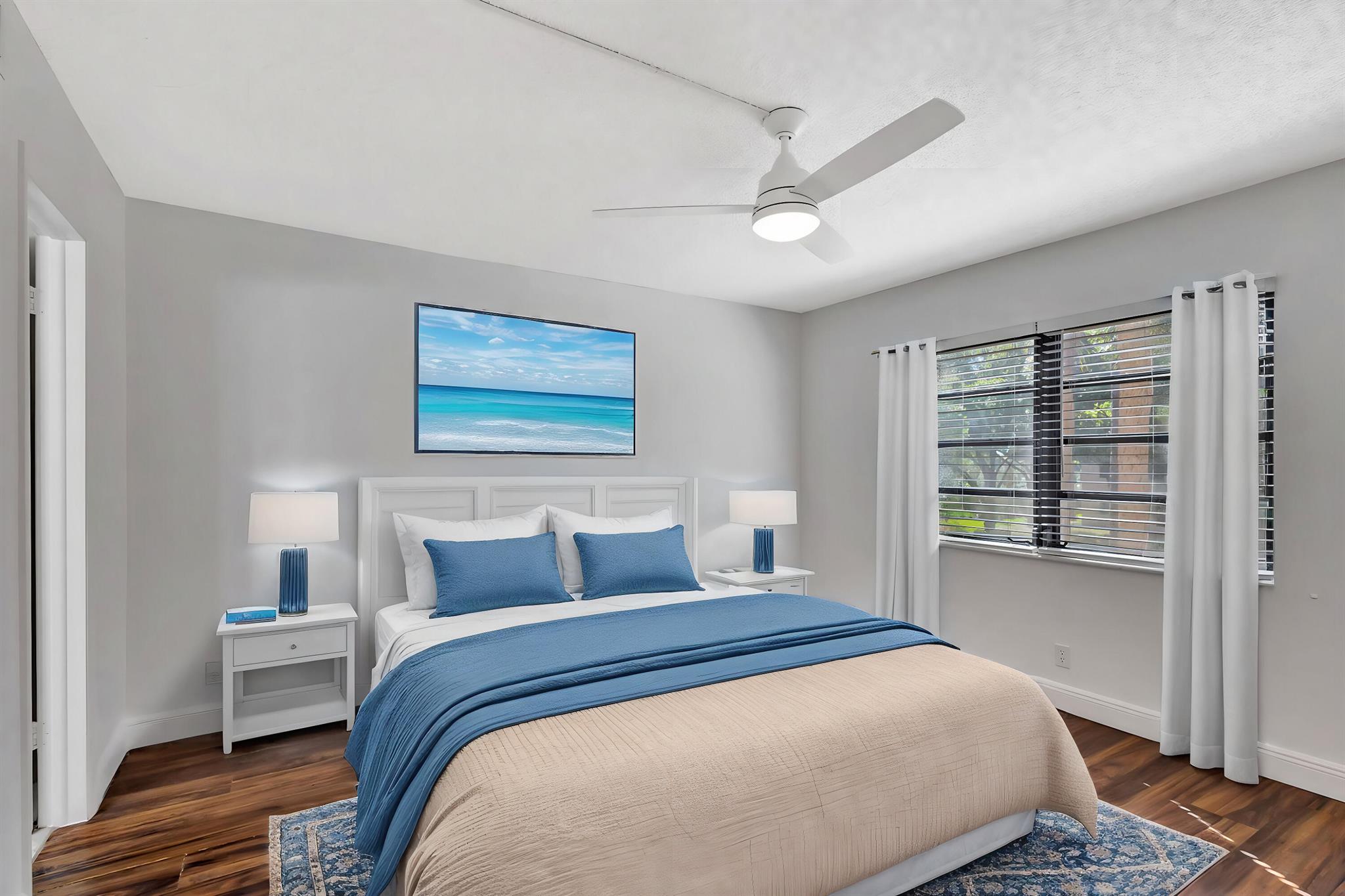 4700 Lucerne Lakes Boulevard 206
