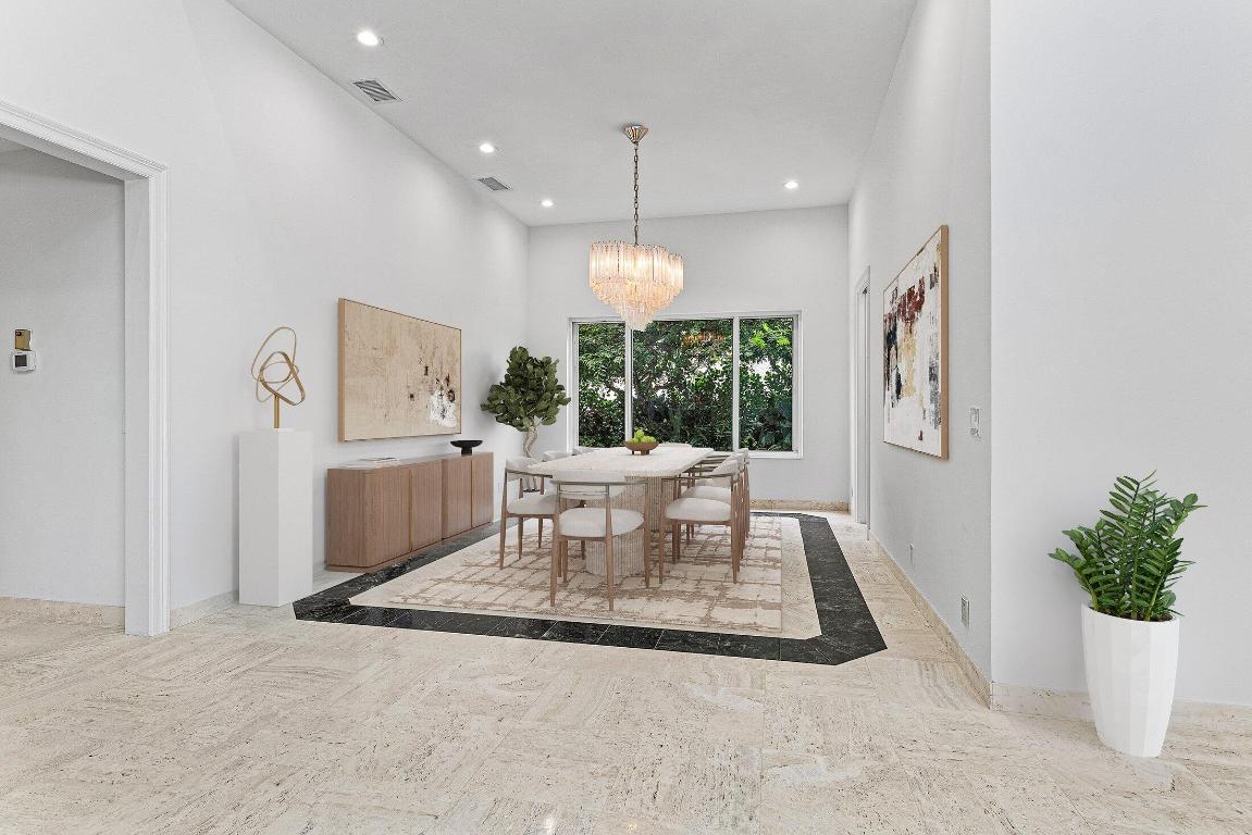 13795 Le Bateau Lane