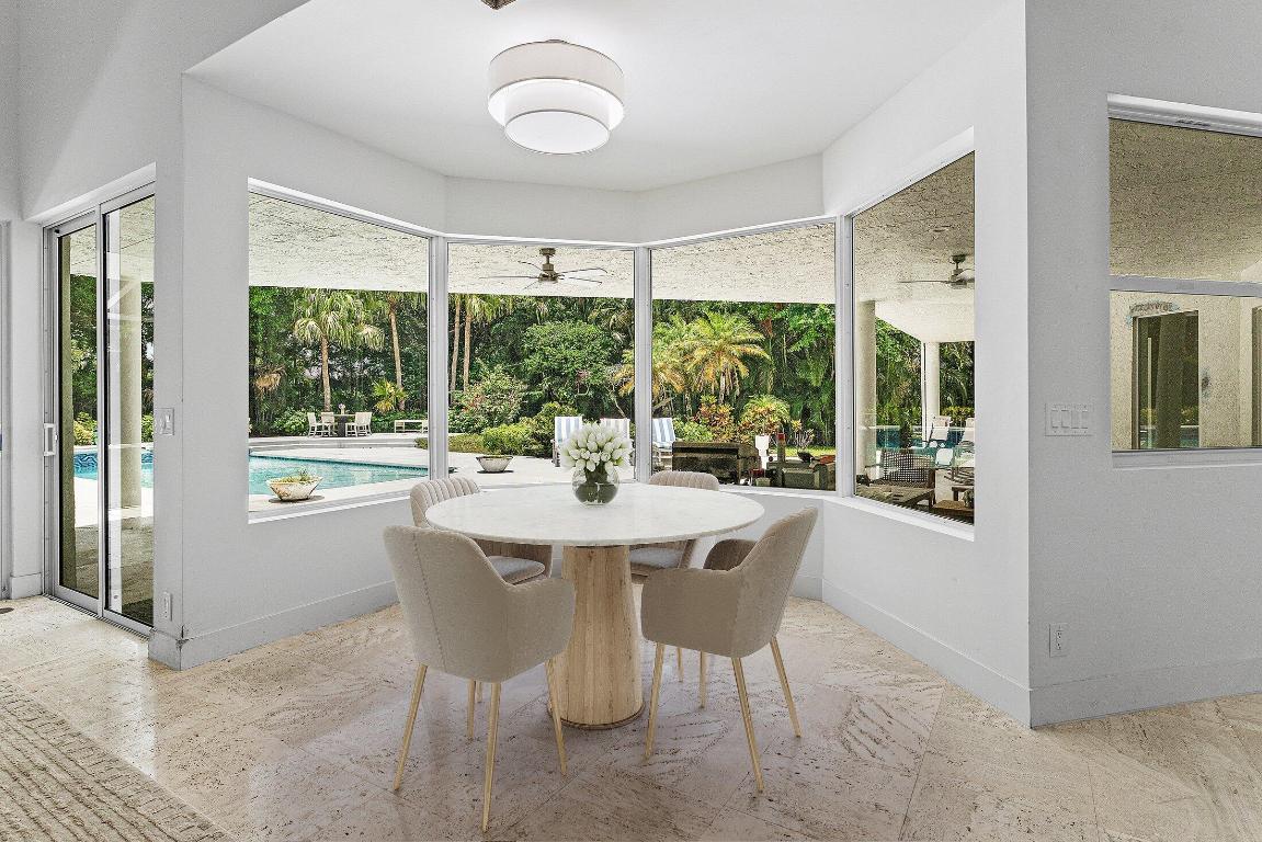 13795 Le Bateau Lane