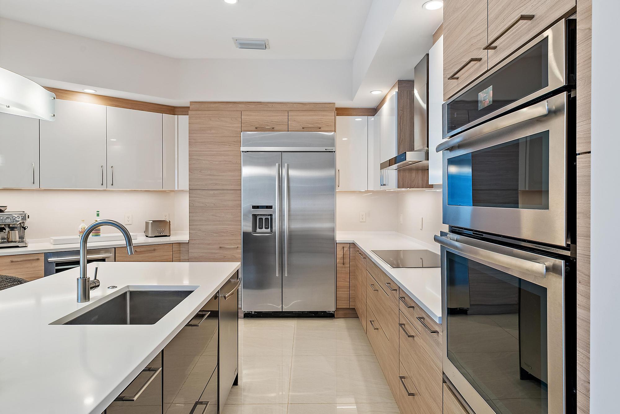 108 Water Club Court N