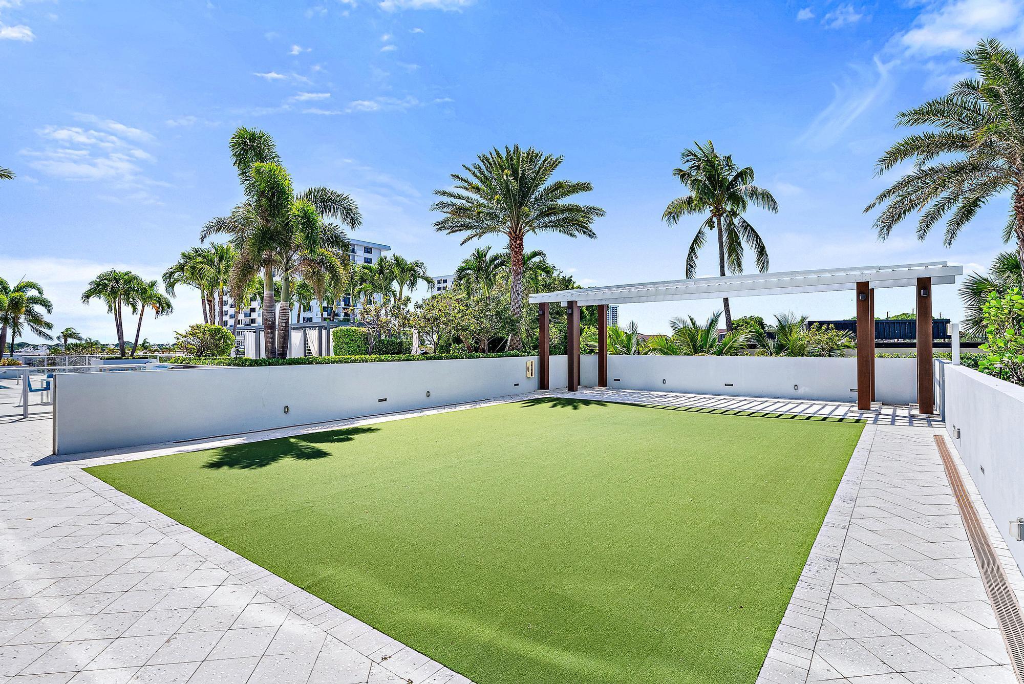 108 Water Club Court N