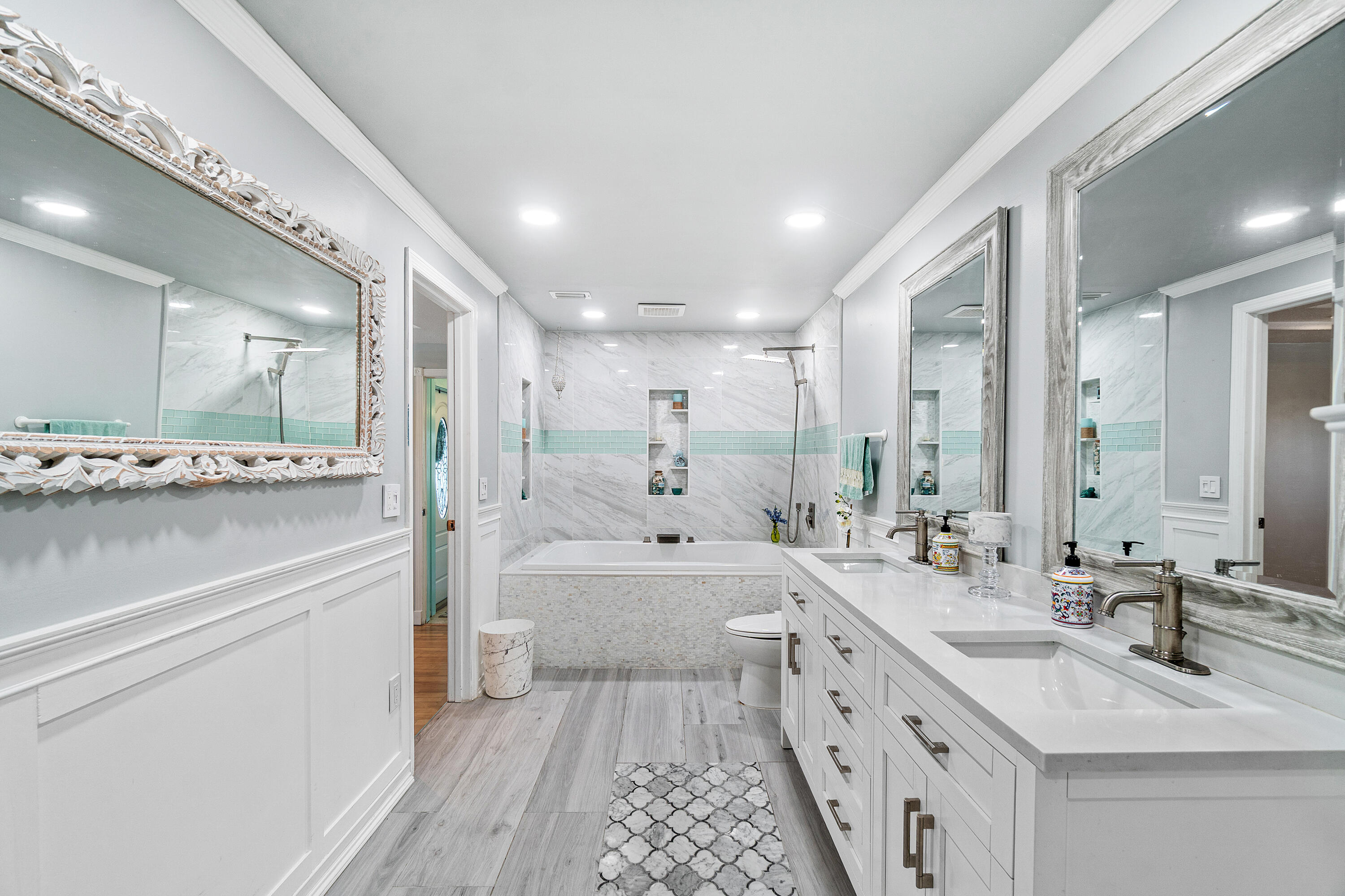 1108 Petrel Road