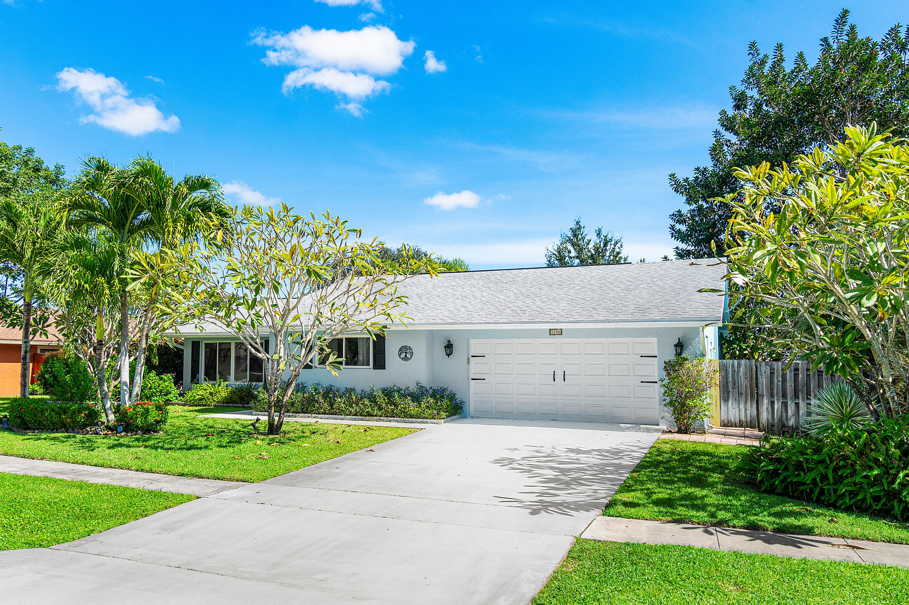 1108 Petrel Road