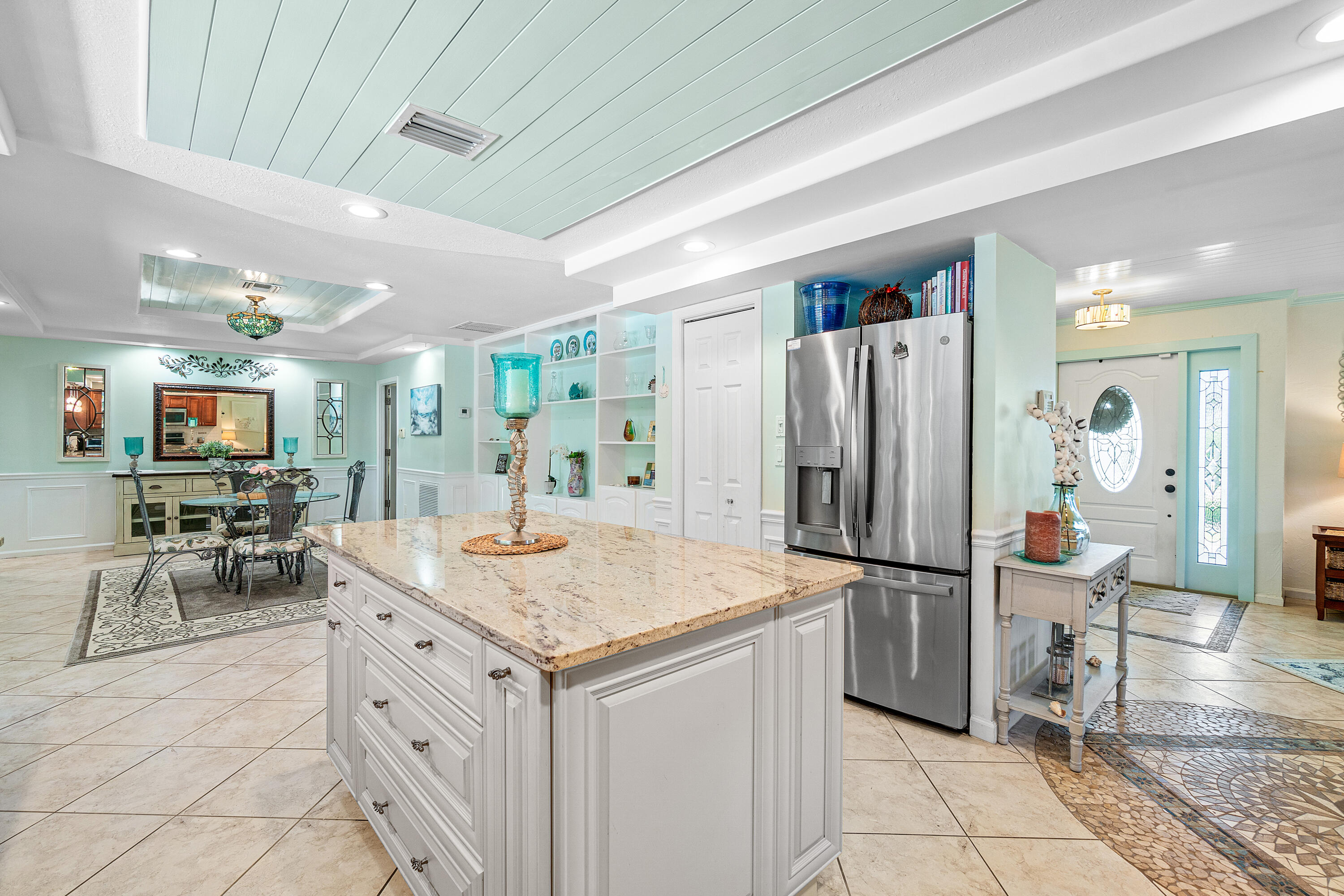 1108 Petrel Road
