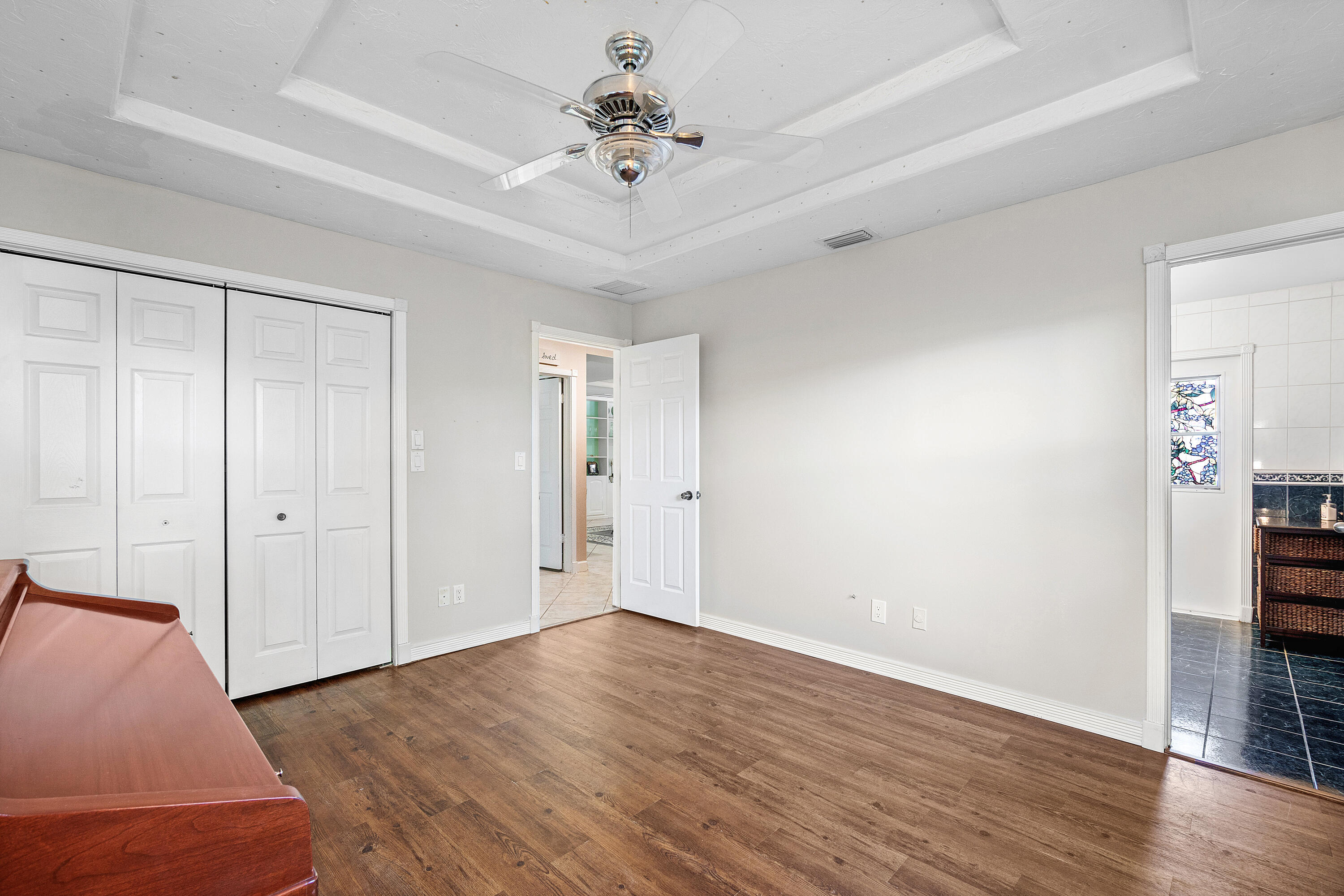 1108 Petrel Road