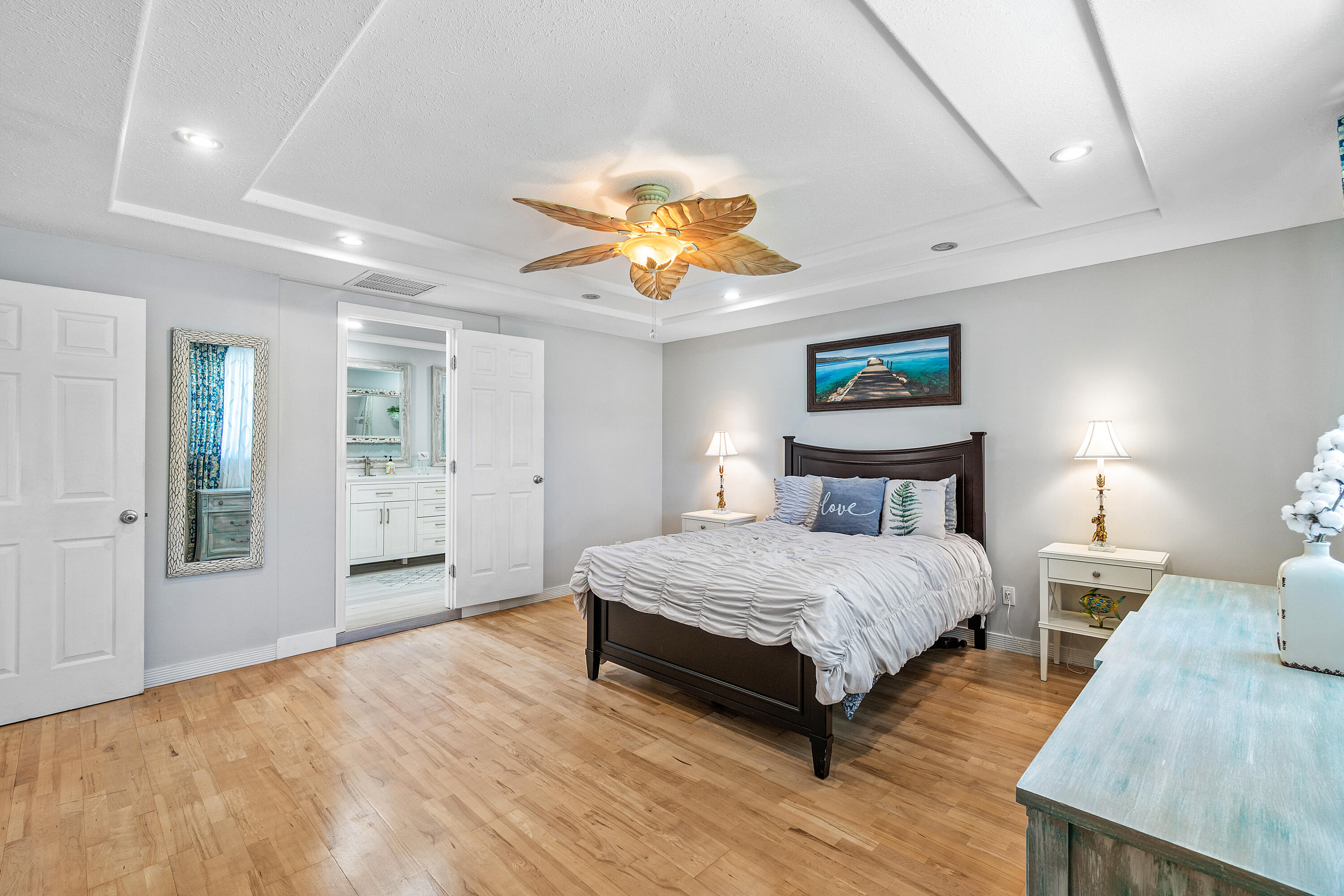 1108 Petrel Road
