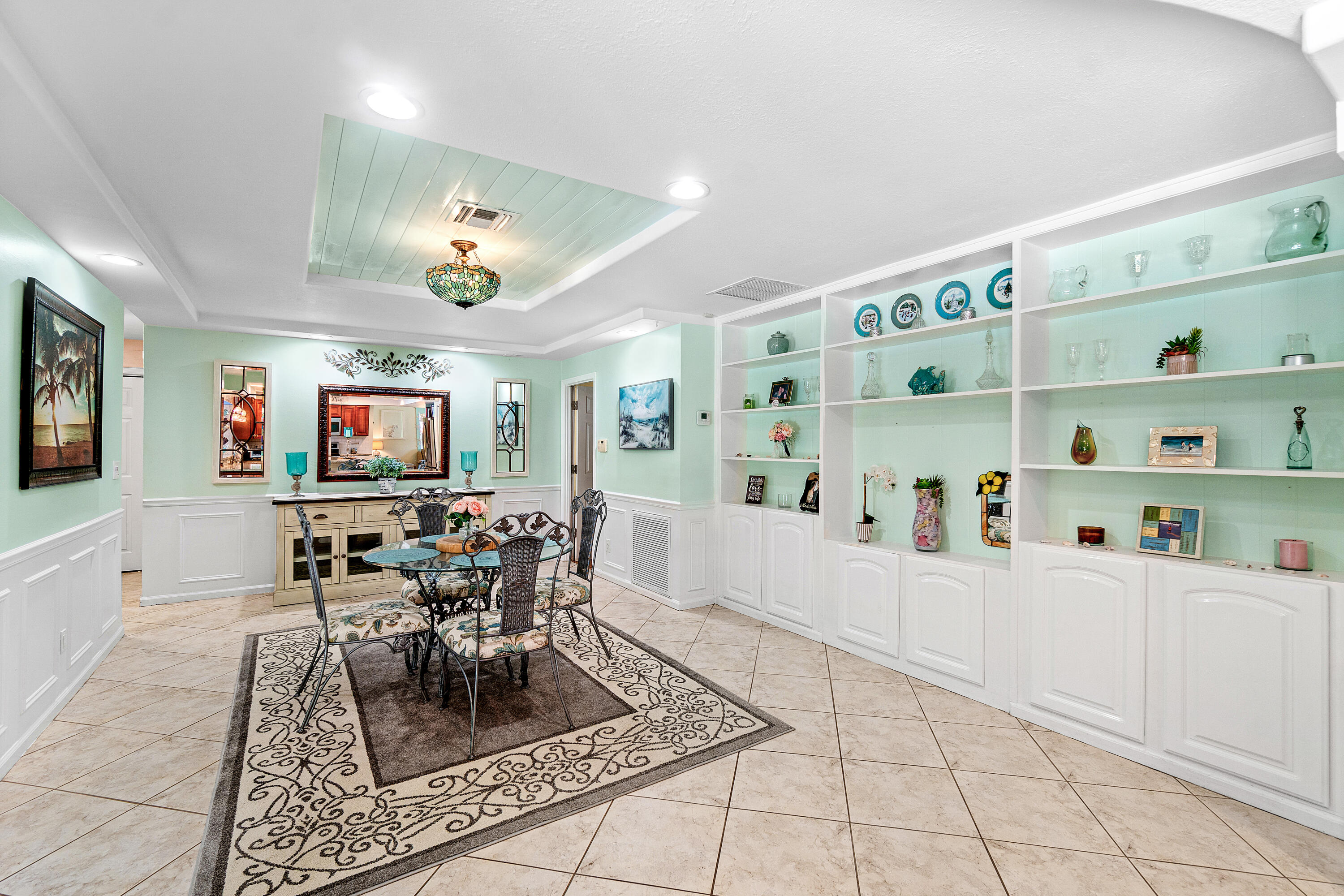 1108 Petrel Road