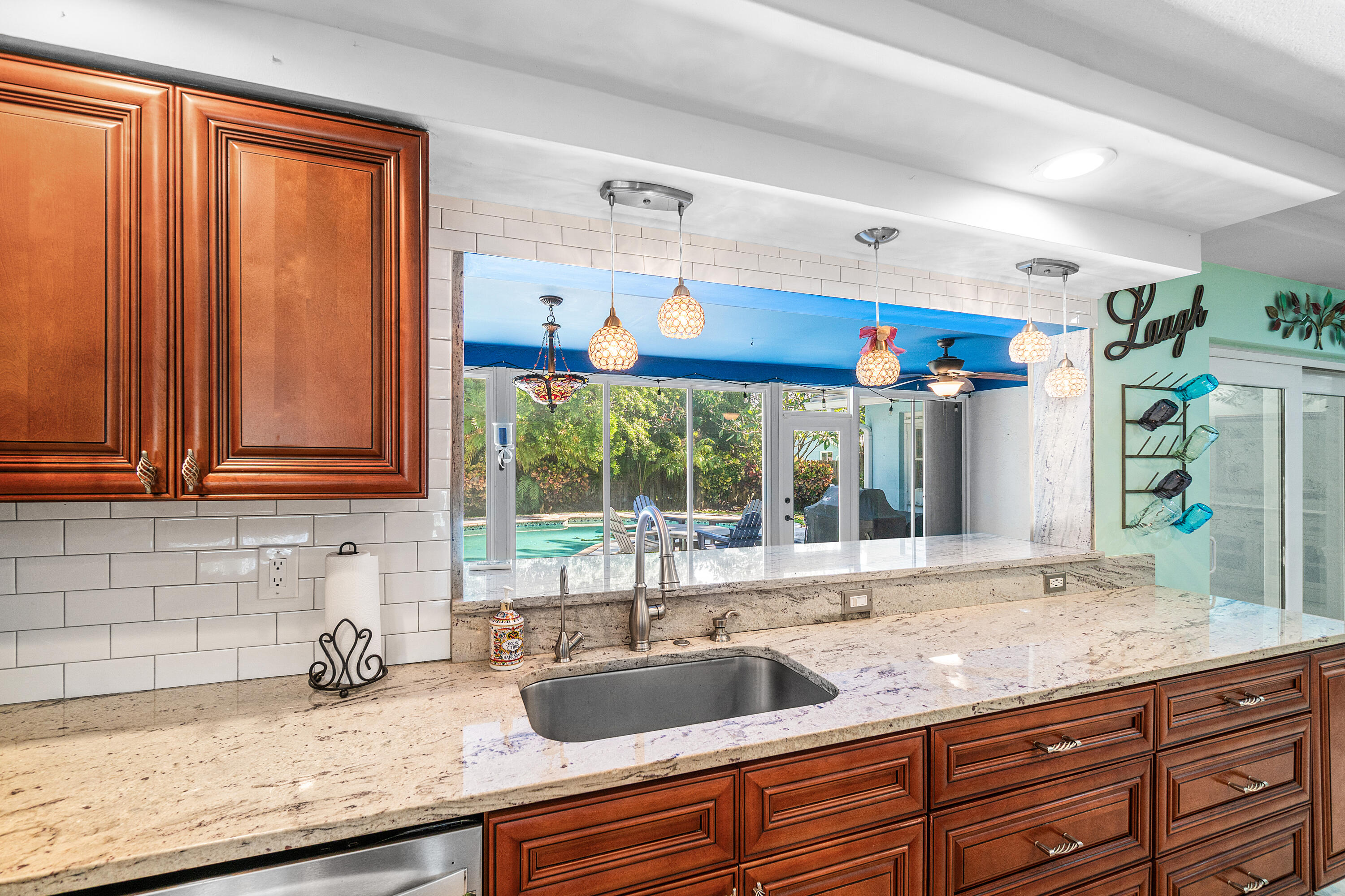 1108 Petrel Road