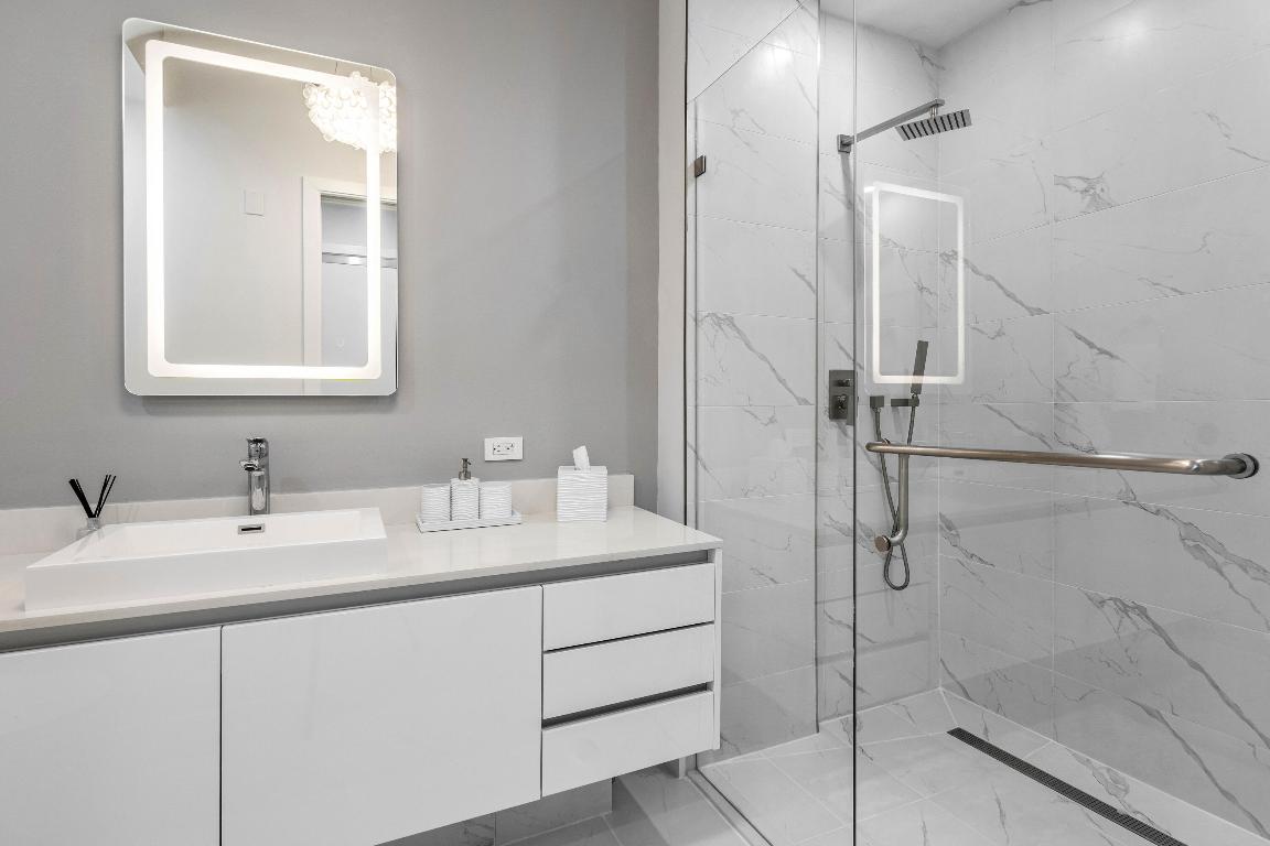 3100 N Ocean Drive H-1209