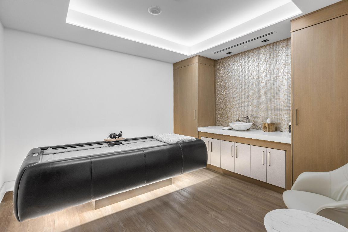 3100 N Ocean Drive H-1209