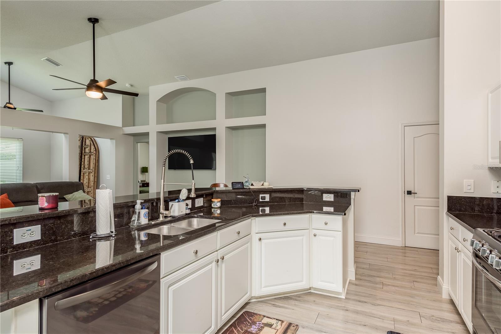 11205 CYPRESS RESERVE DR