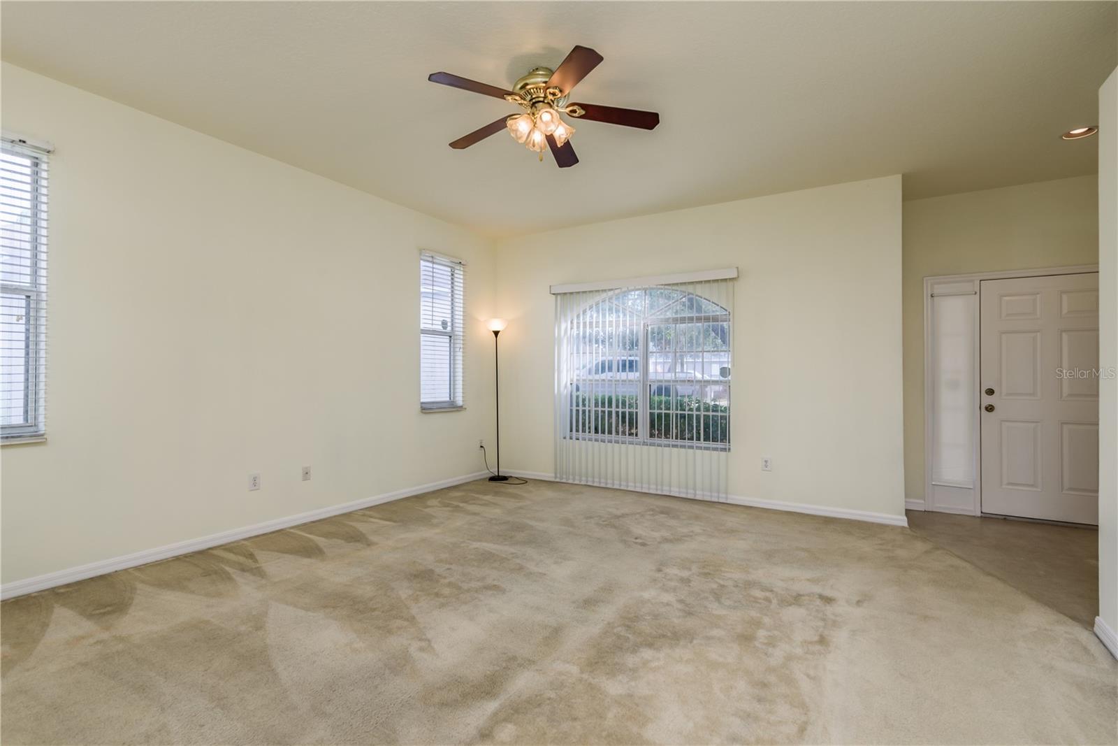 24311 BREEZY OAK CT