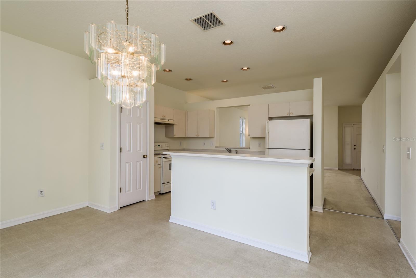24311 BREEZY OAK CT