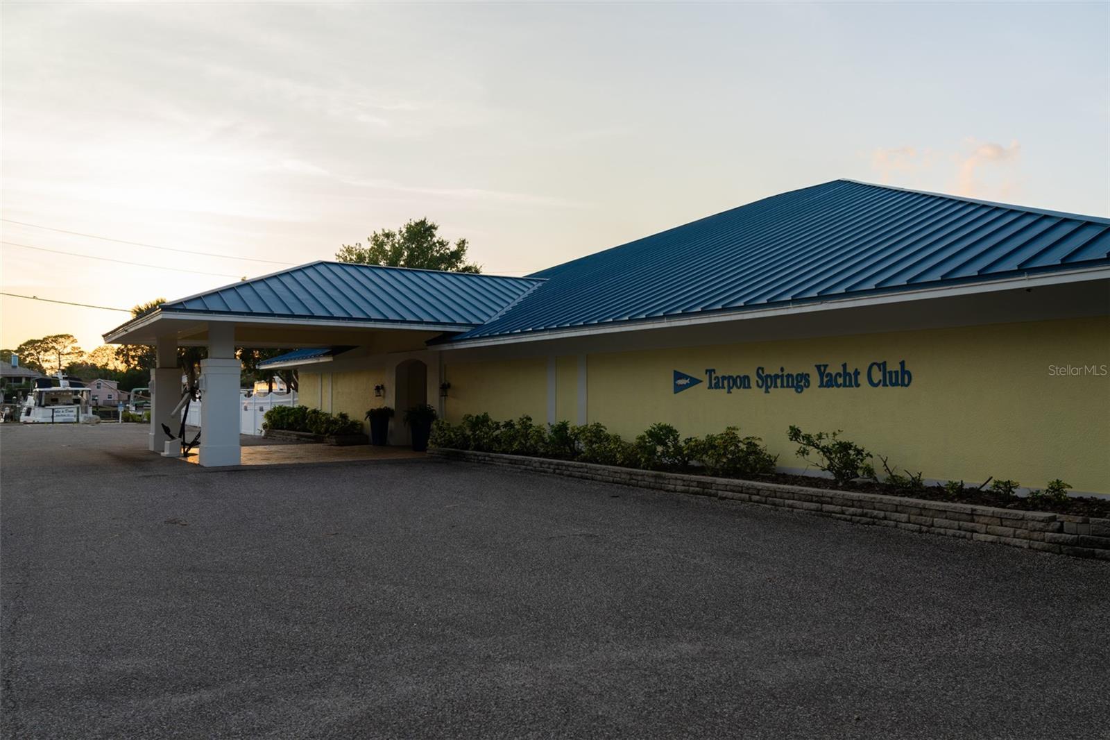 1312 GULF RD