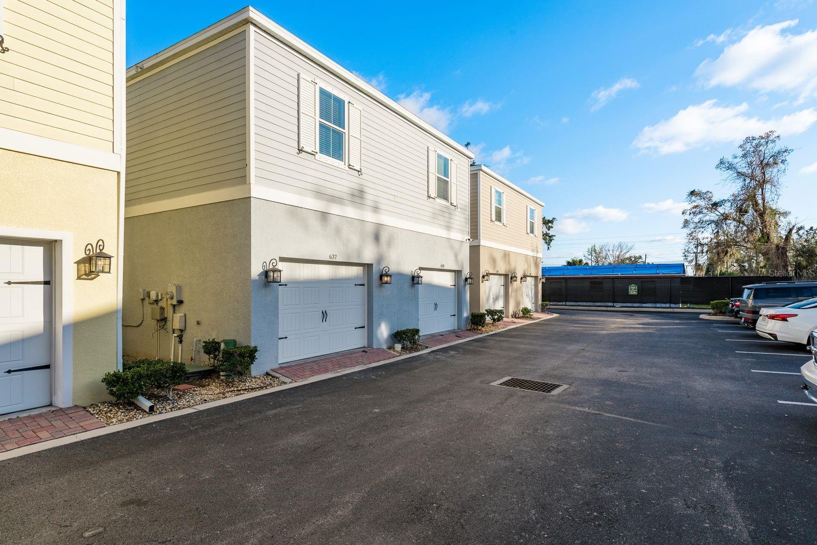 637 JETSTAR LN