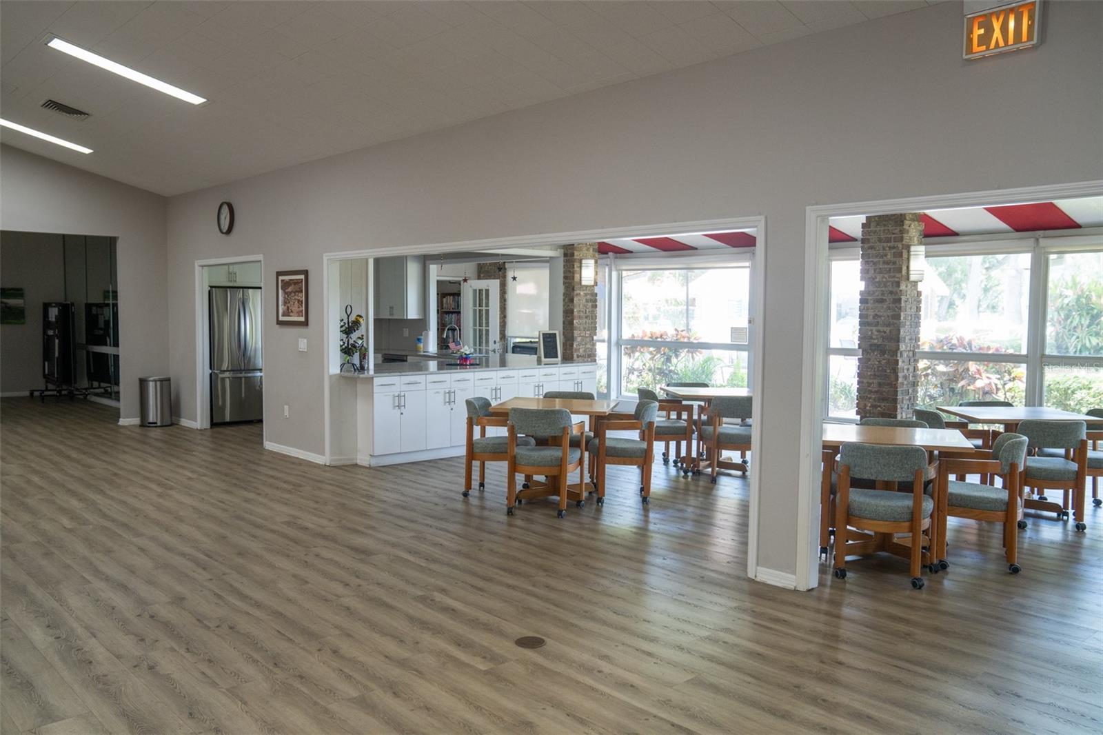 5839 GARDEN LAKES DR