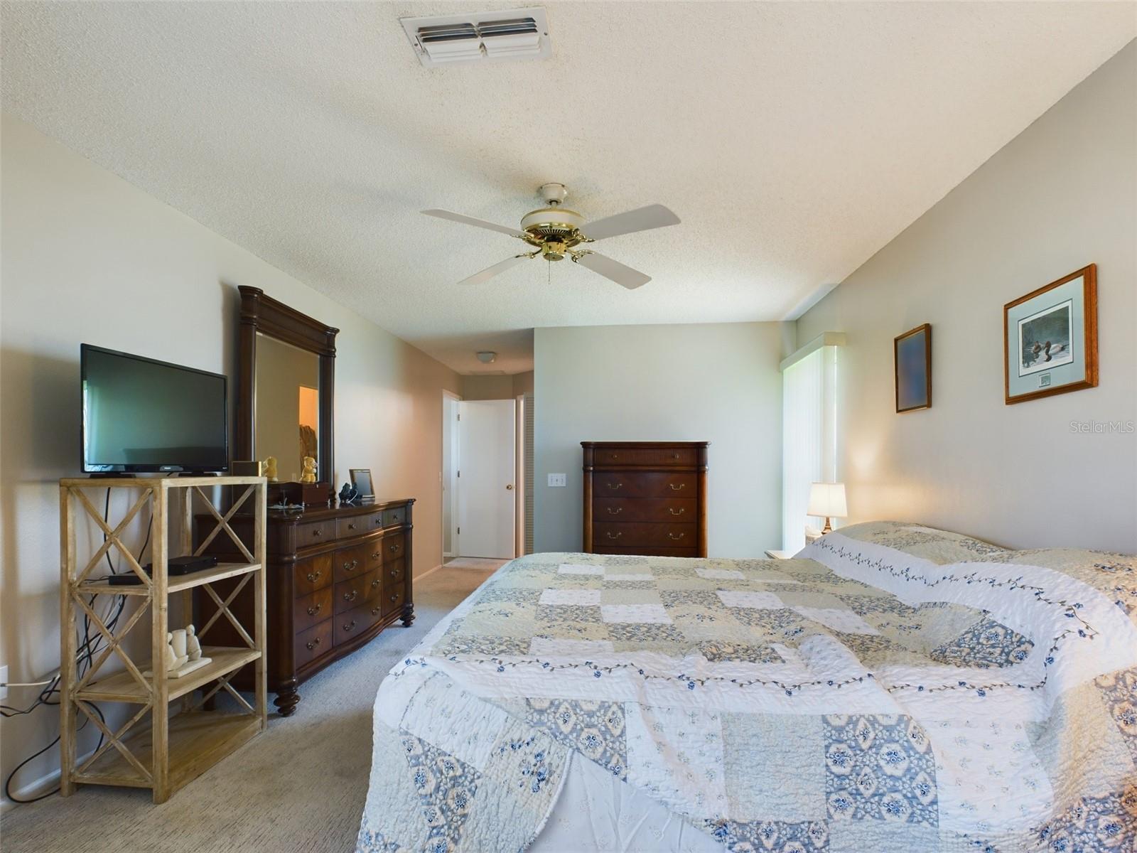 5839 GARDEN LAKES DR