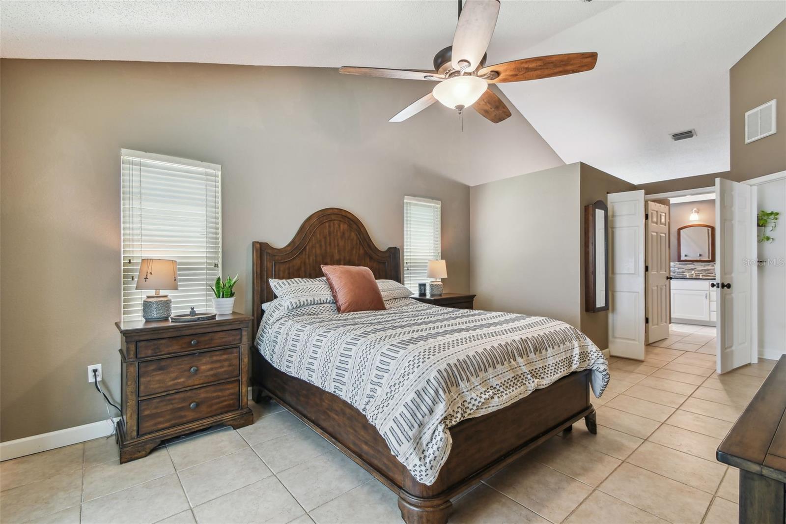 2667 ASPEN CT