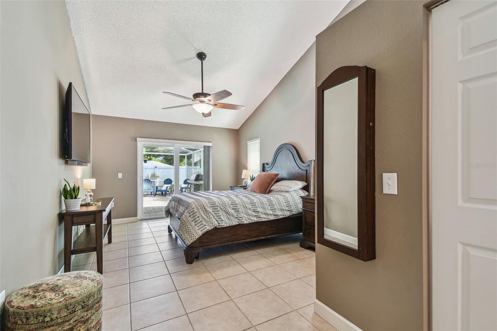 2667 ASPEN CT
