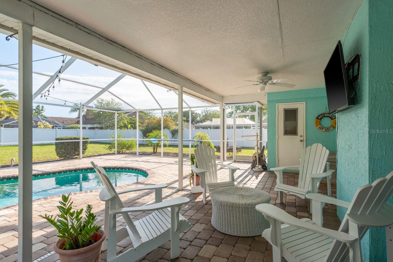 22755 CYPRESS TRAIL DR