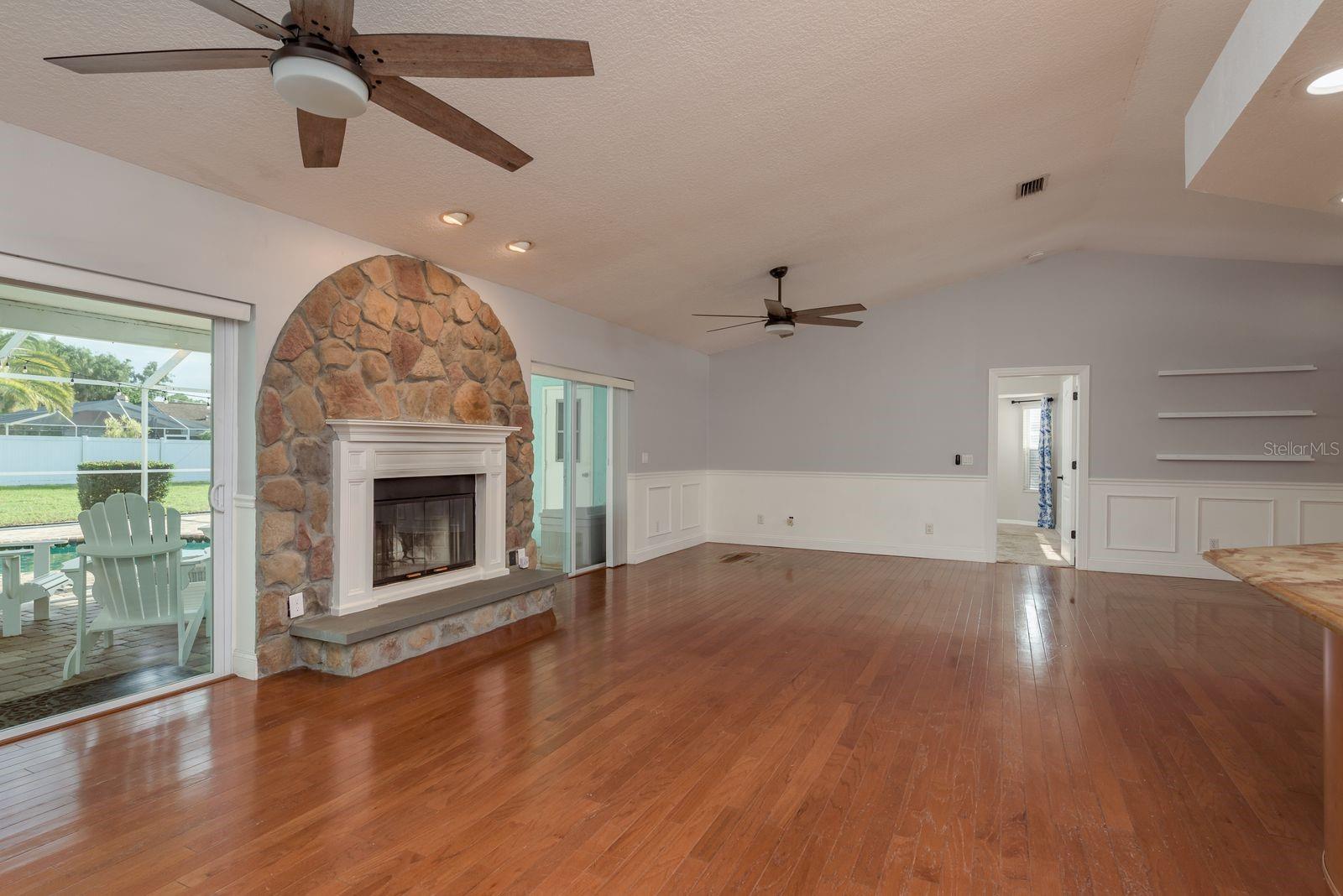 22755 CYPRESS TRAIL DR