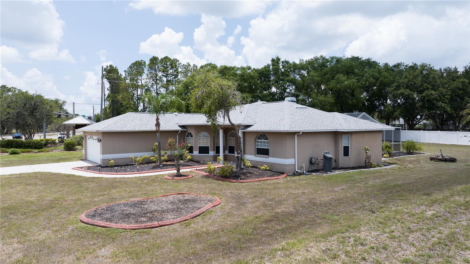 22755 CYPRESS TRAIL DR