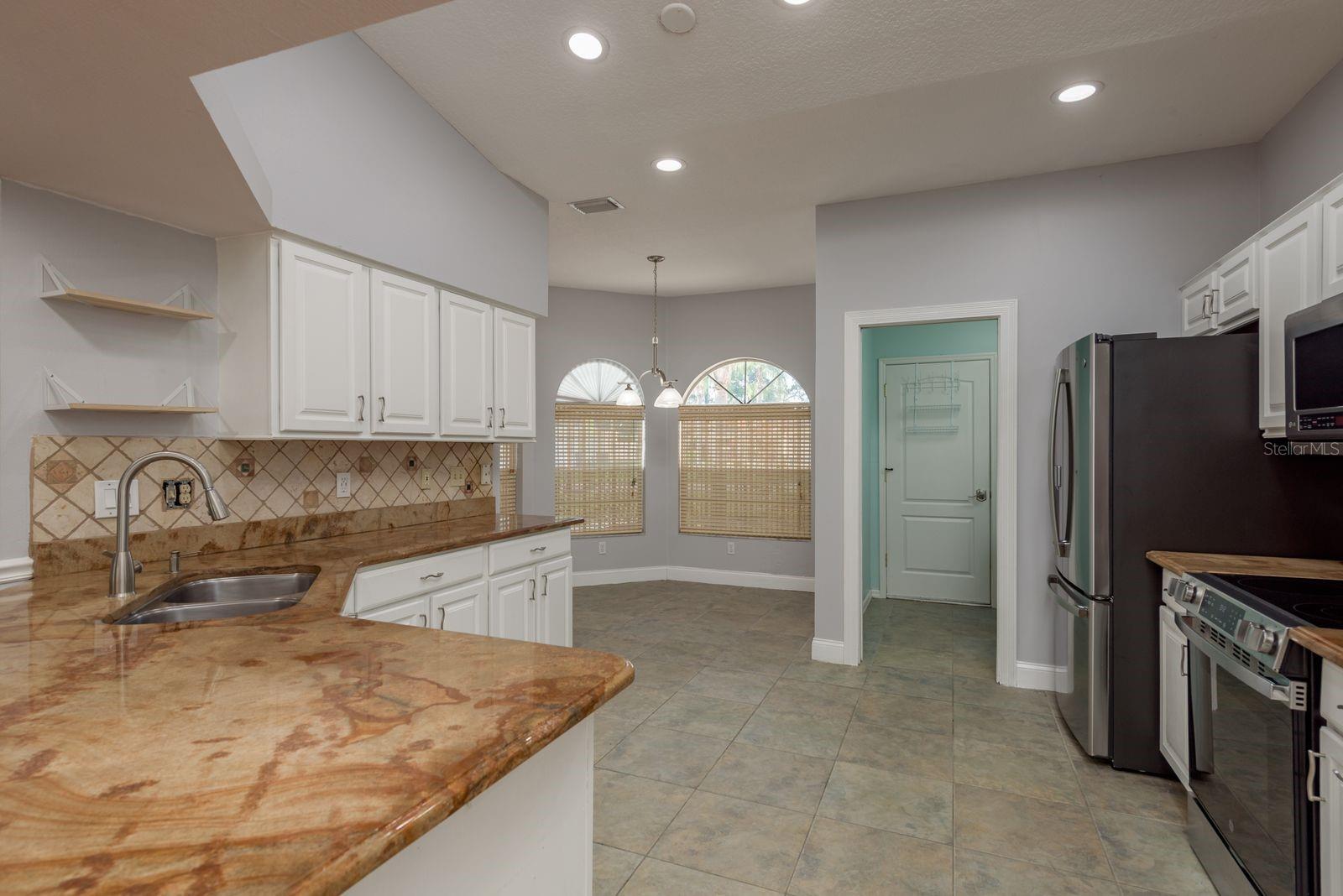 22755 CYPRESS TRAIL DR