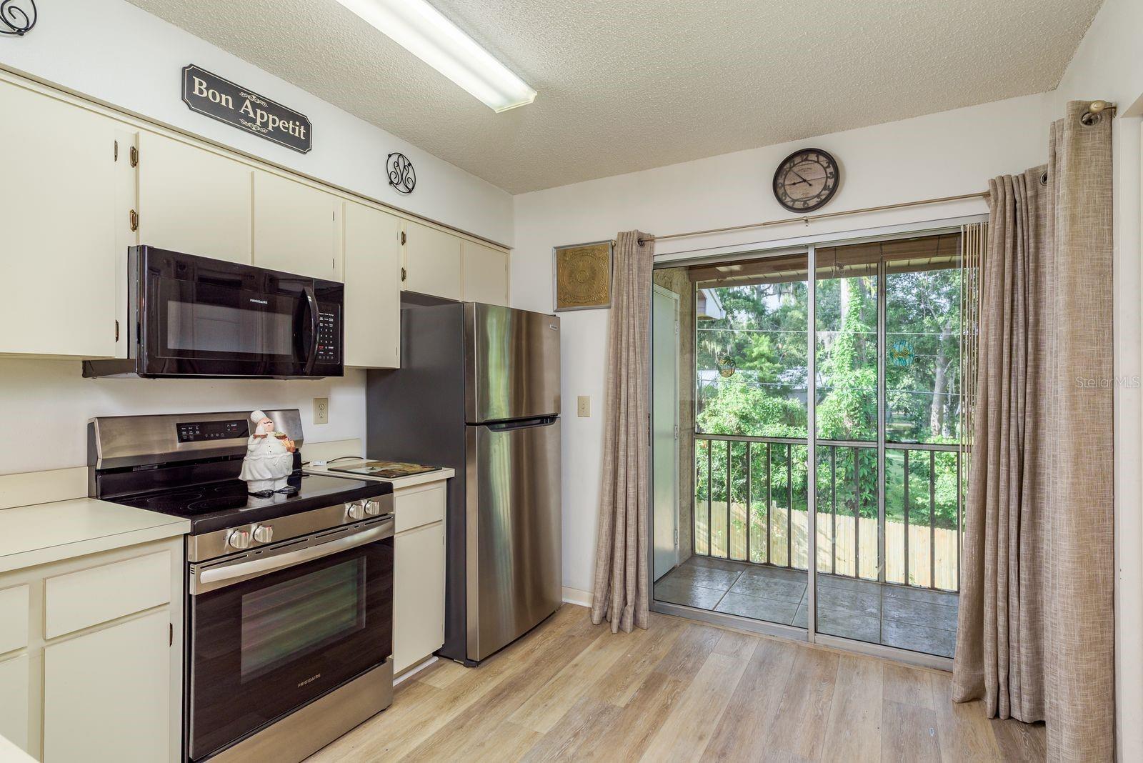 6410 SPRING FLOWER DR #26