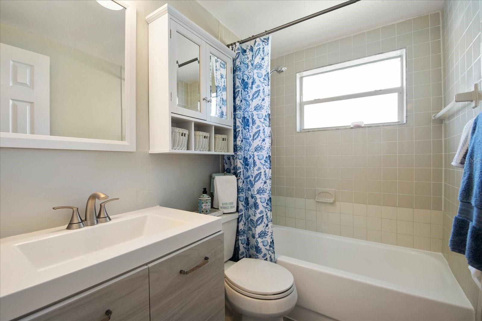 4934 LEMONWOOD LOOP