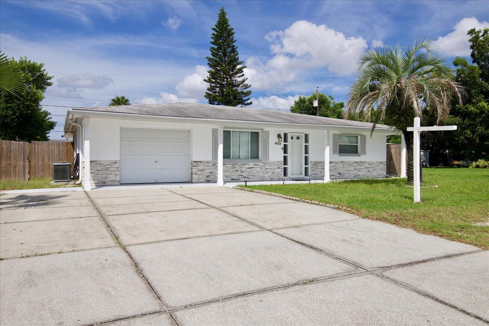 4934 LEMONWOOD LOOP