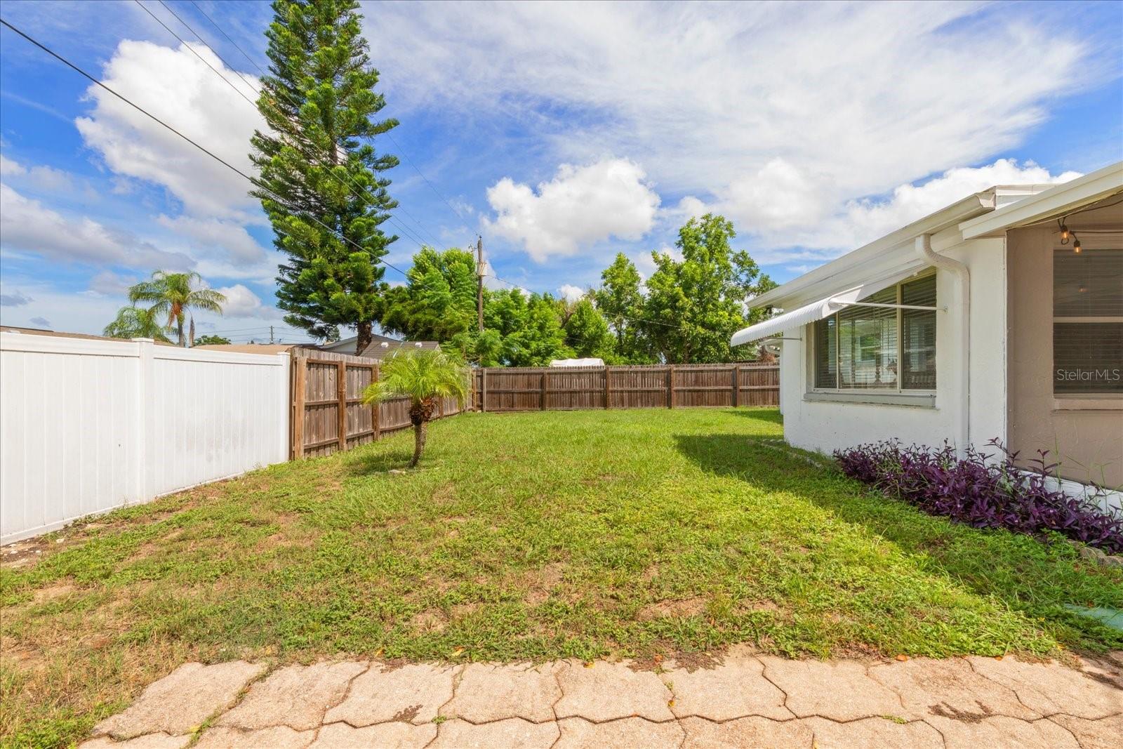 4934 LEMONWOOD LOOP