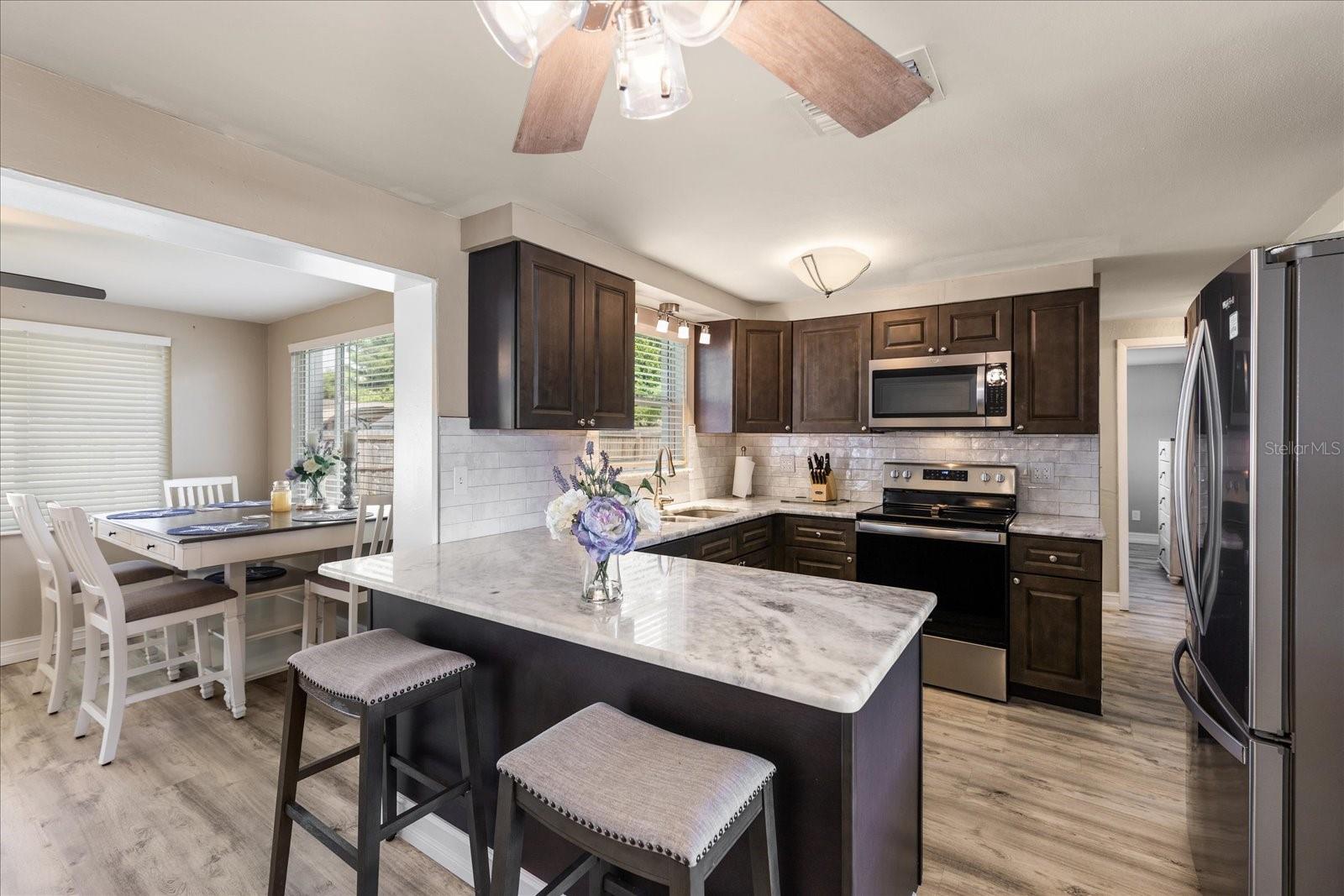 4934 LEMONWOOD LOOP