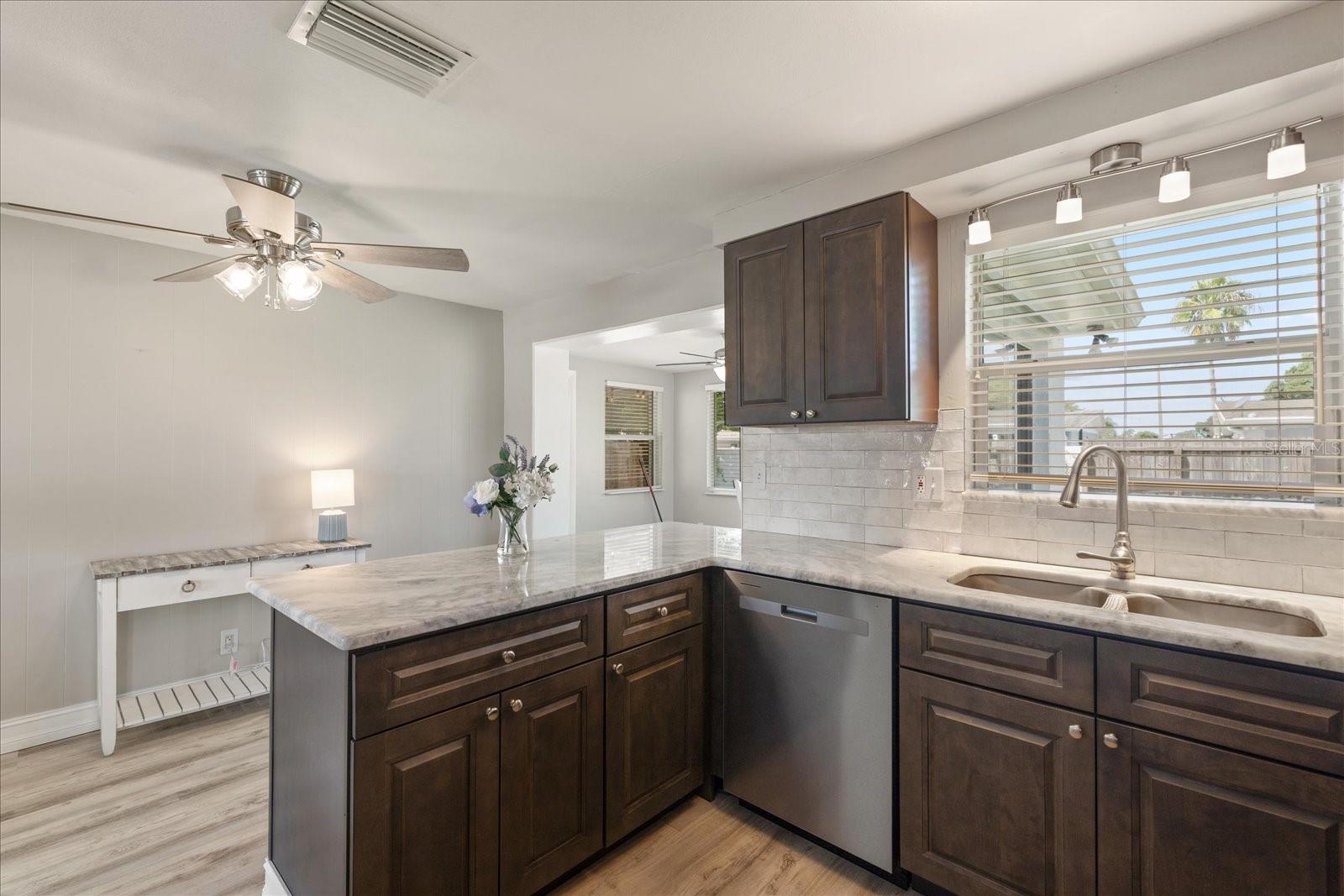 4934 LEMONWOOD LOOP