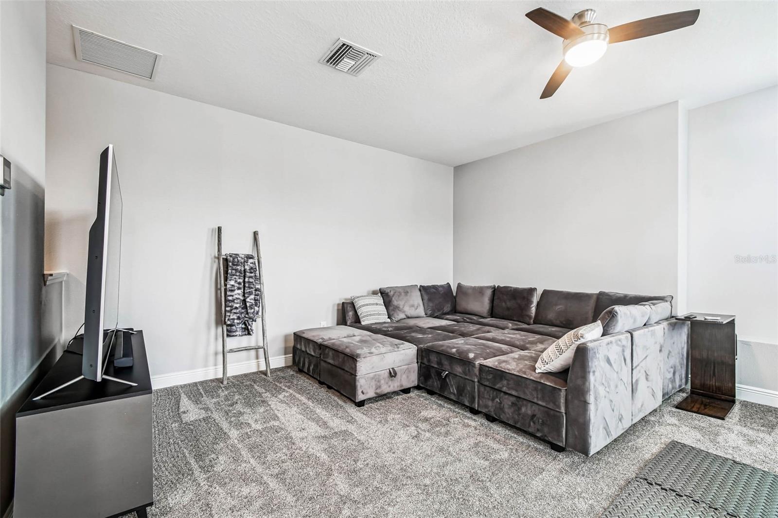 2853 VALENCIA RIDGE ST