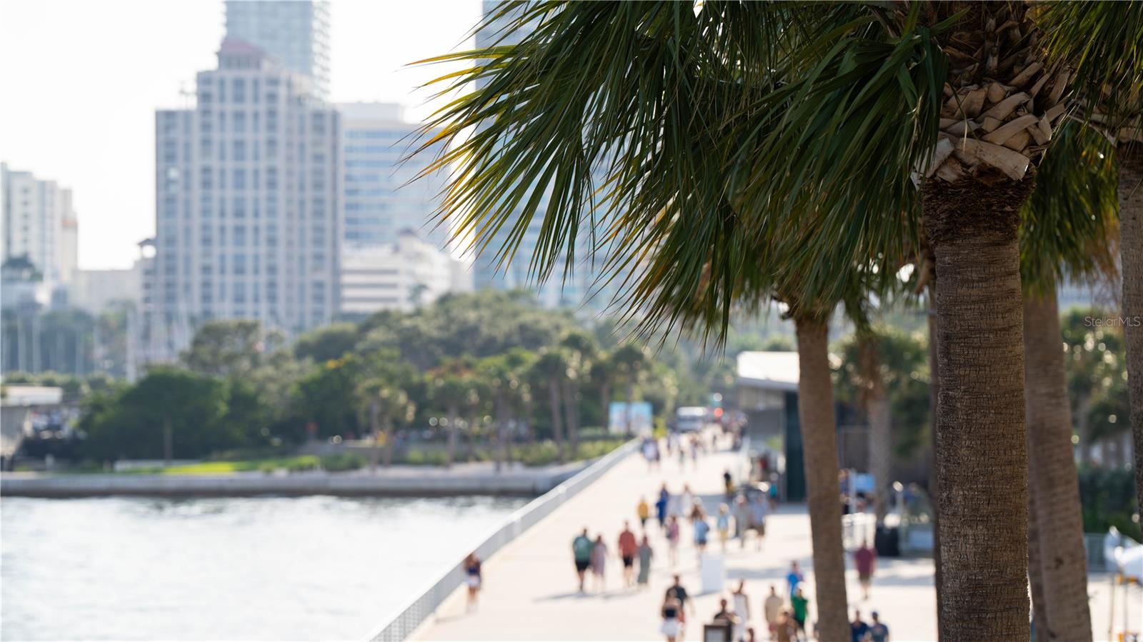 5630 VENETIAN BLVD NE