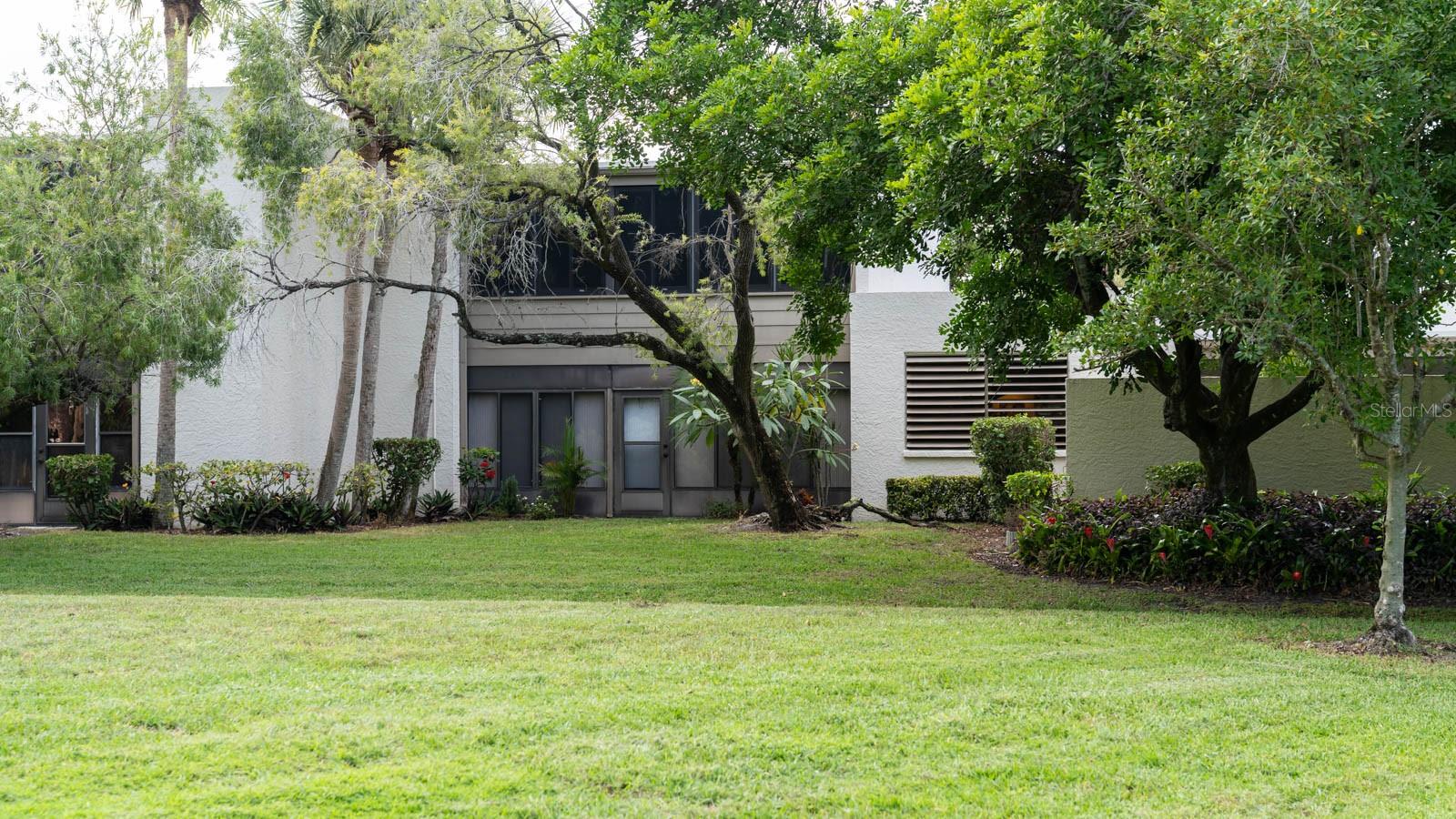 257 SHERWOOD DR #257