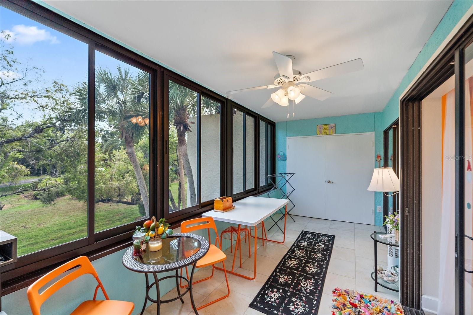 257 SHERWOOD DR #257