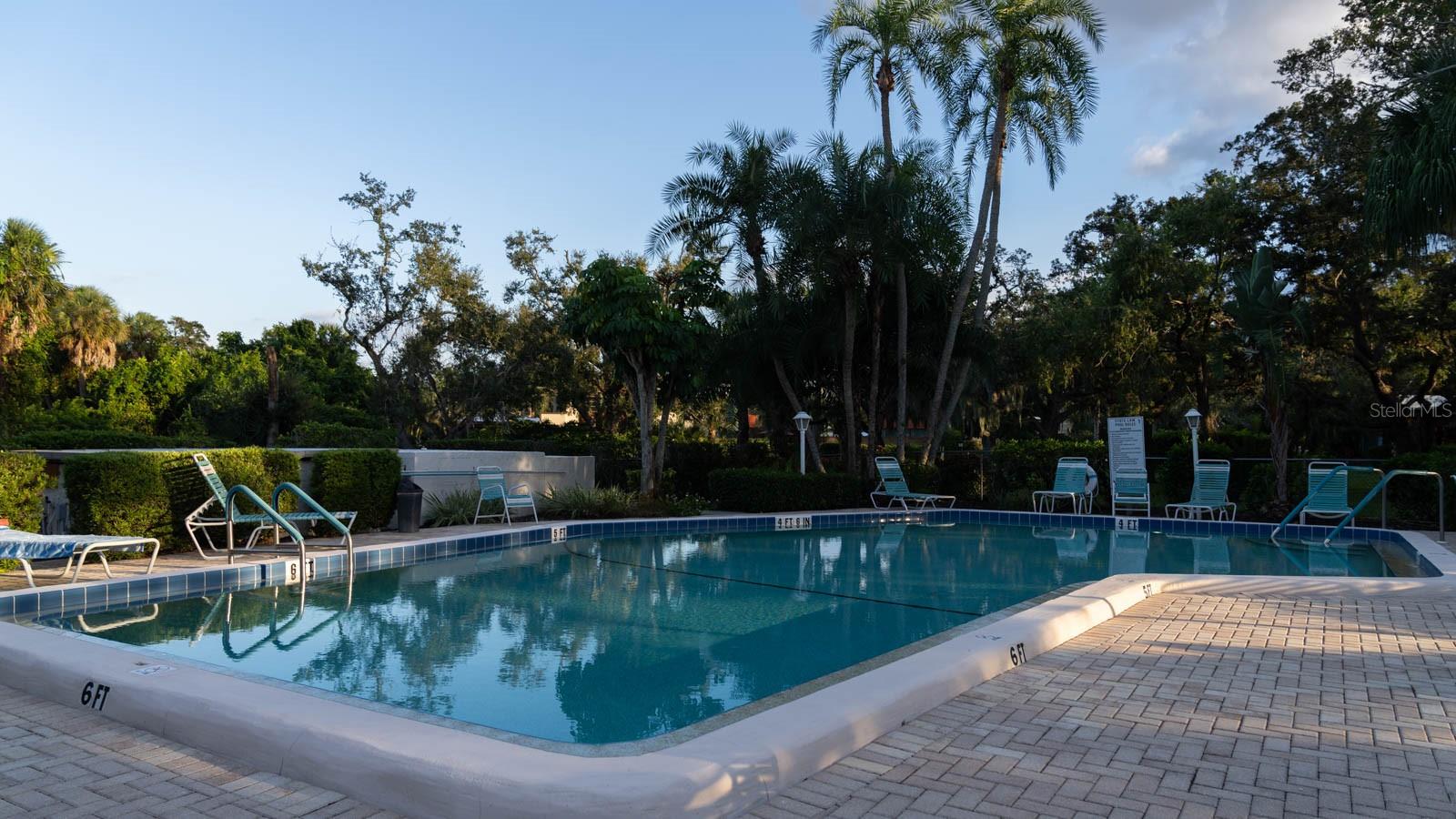 257 SHERWOOD DR #257