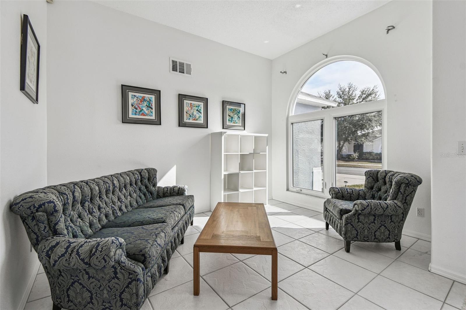 1712 POWDER RIDGE DR