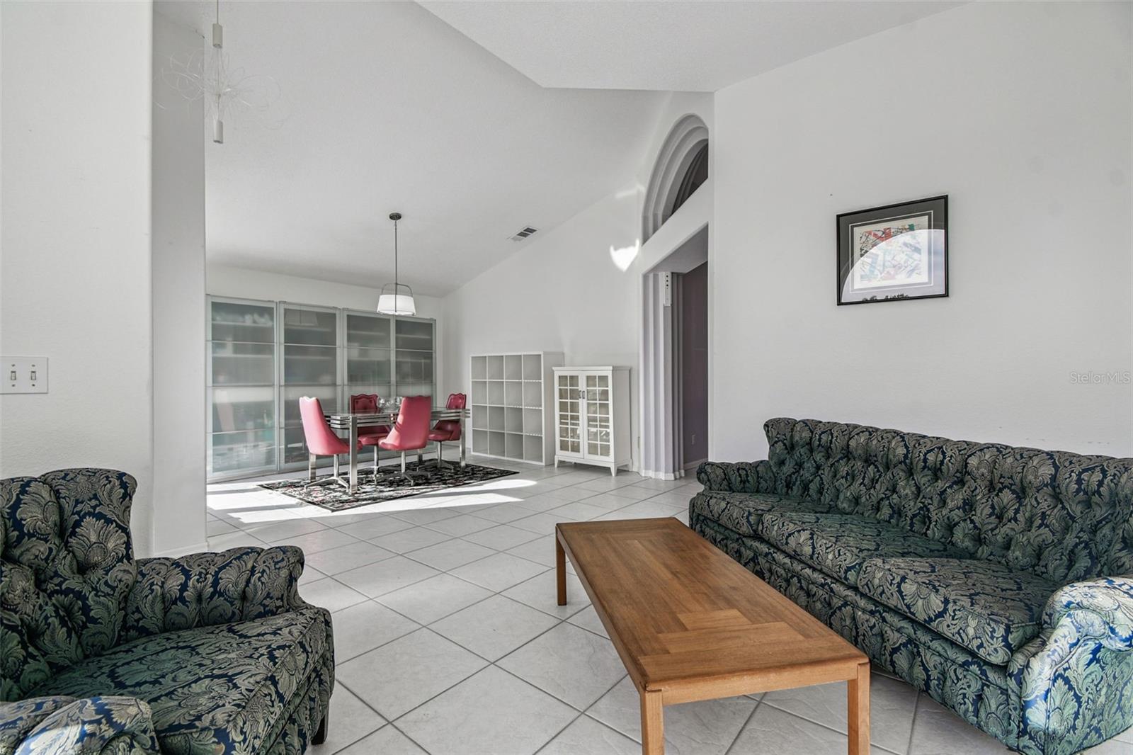 1712 POWDER RIDGE DR