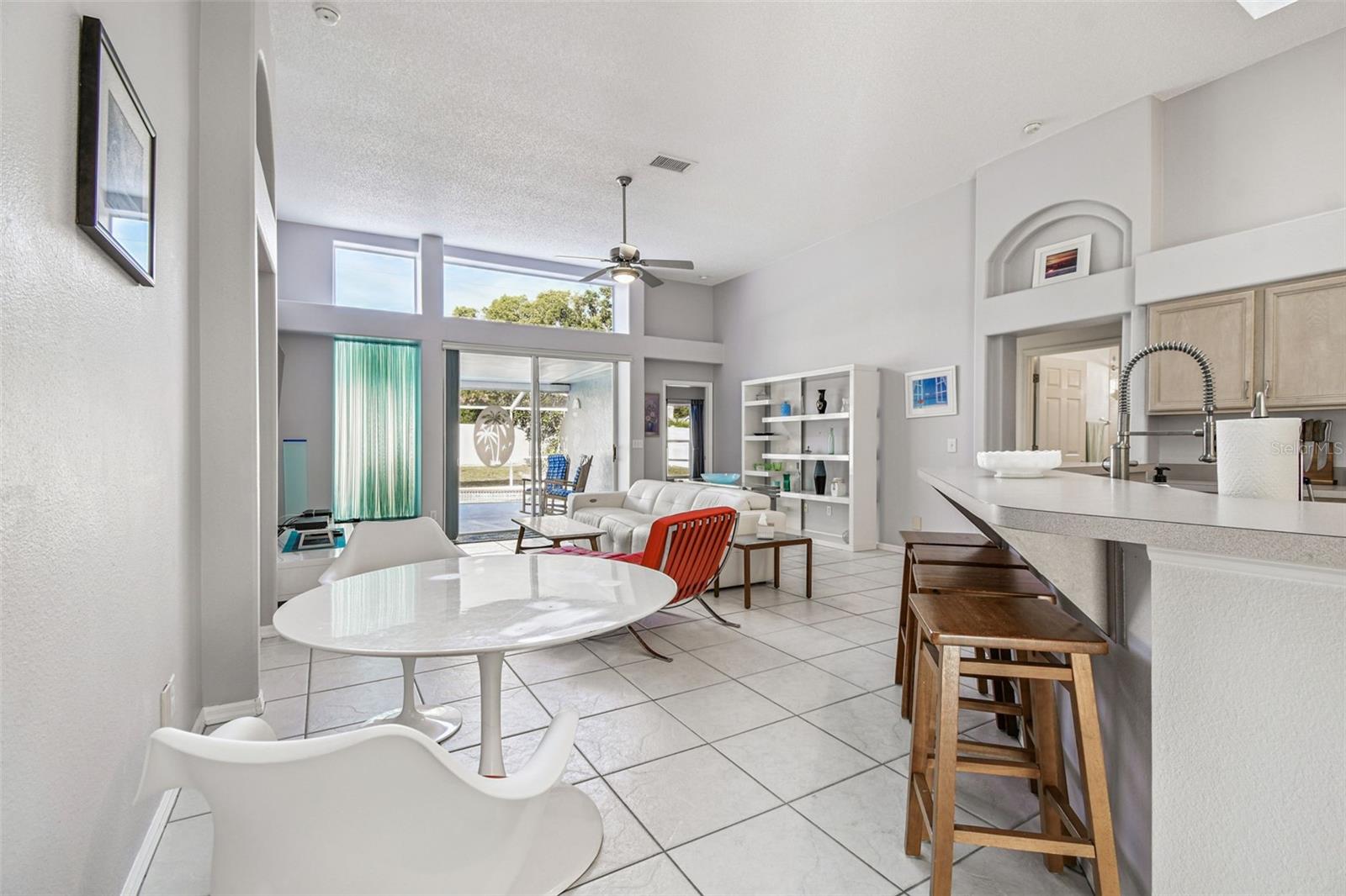 1712 POWDER RIDGE DR