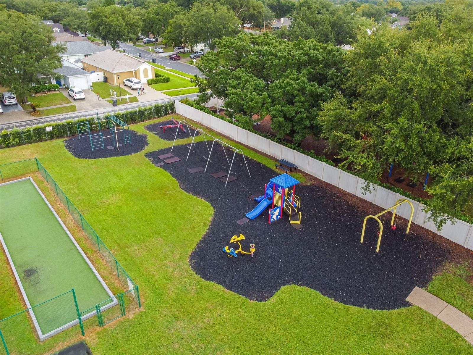 1712 POWDER RIDGE DR