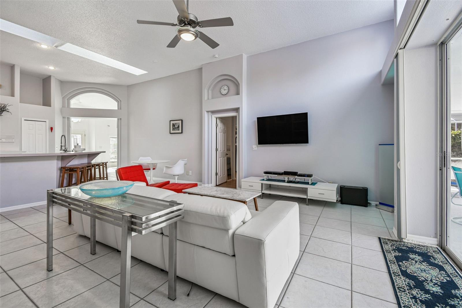 1712 POWDER RIDGE DR