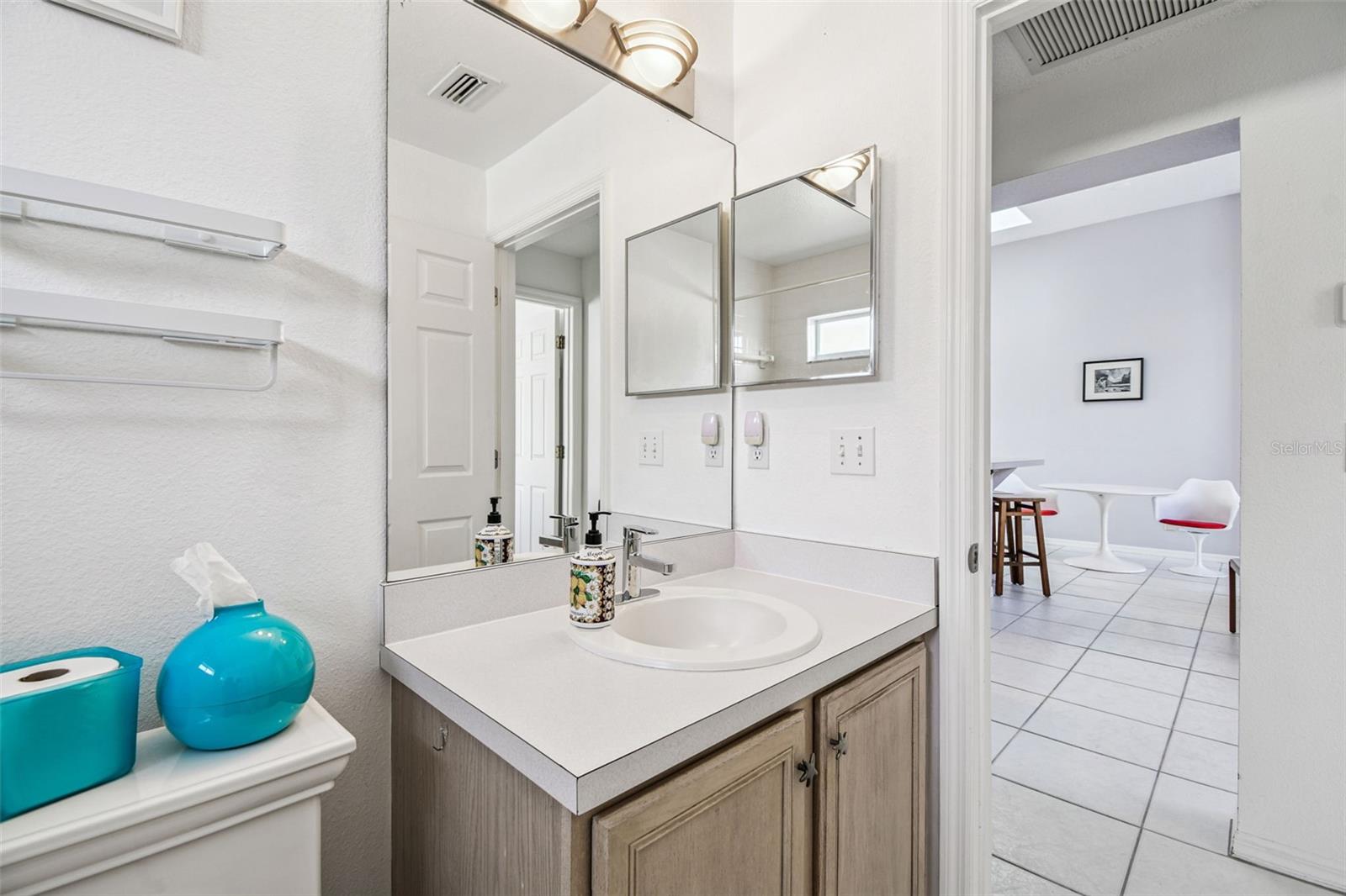 1712 POWDER RIDGE DR