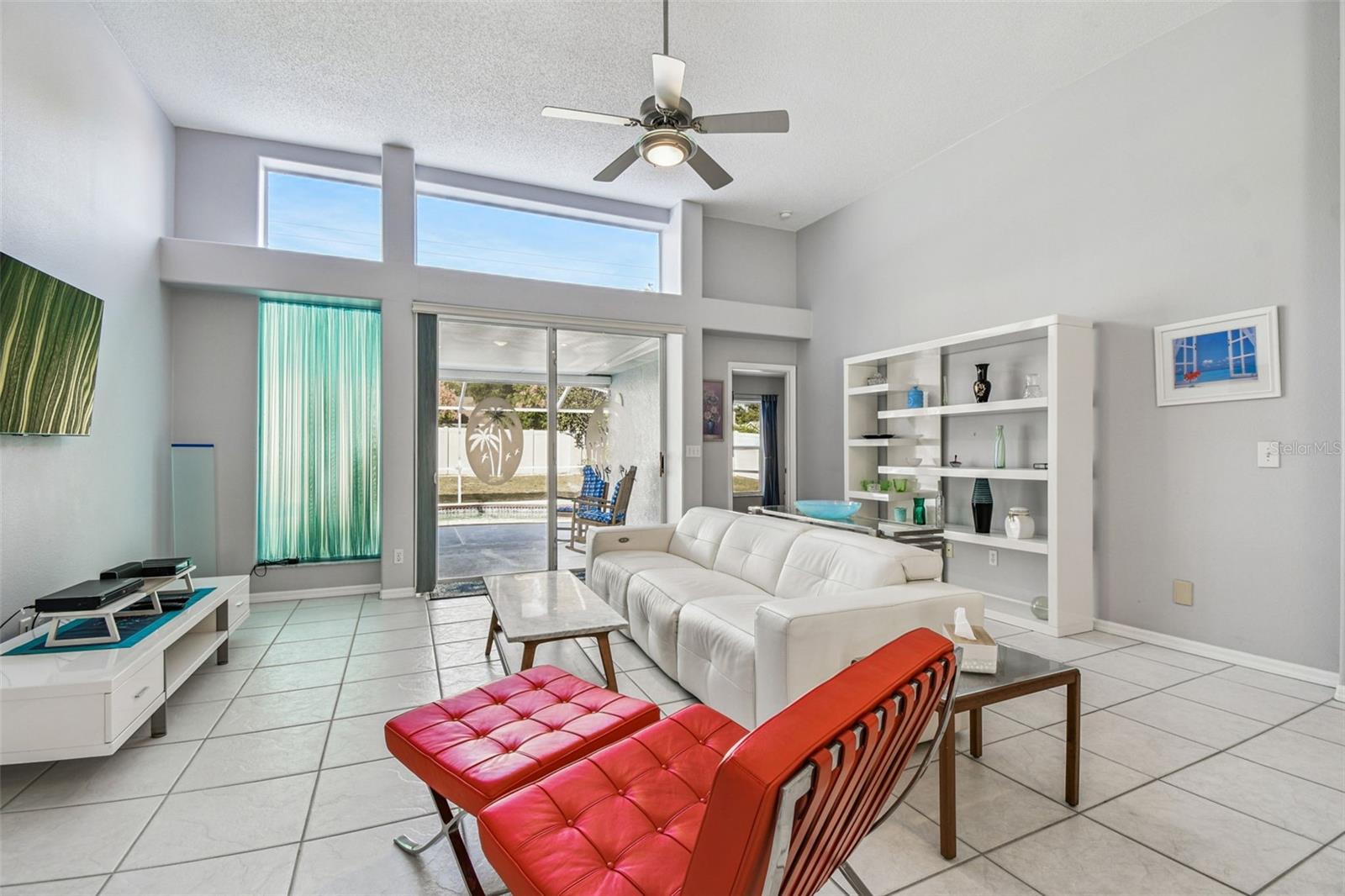 1712 POWDER RIDGE DR