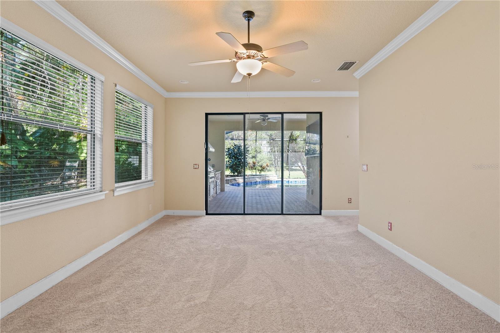 2166 SCARLET OAKS ST