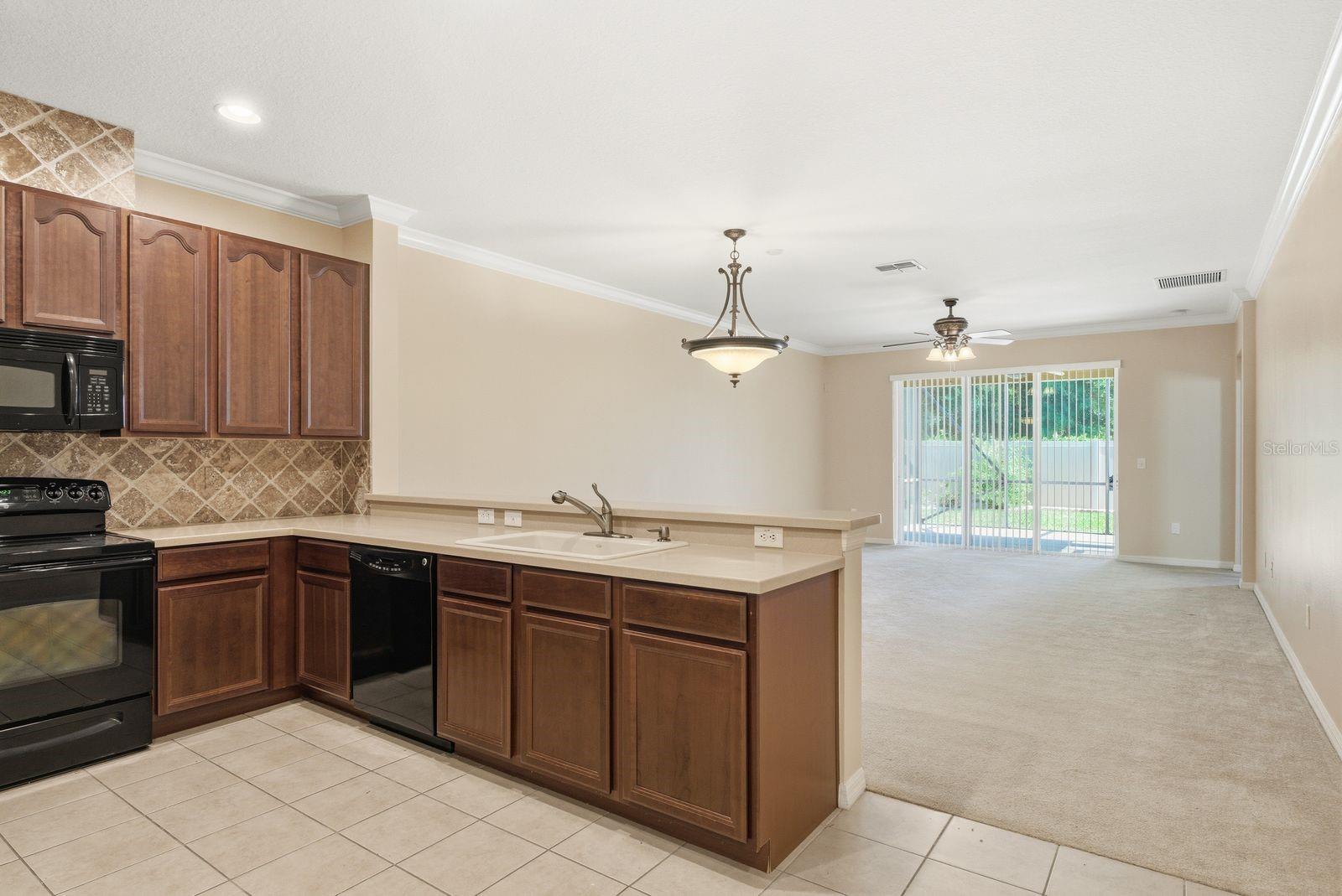 2302 BARRACUDA CT