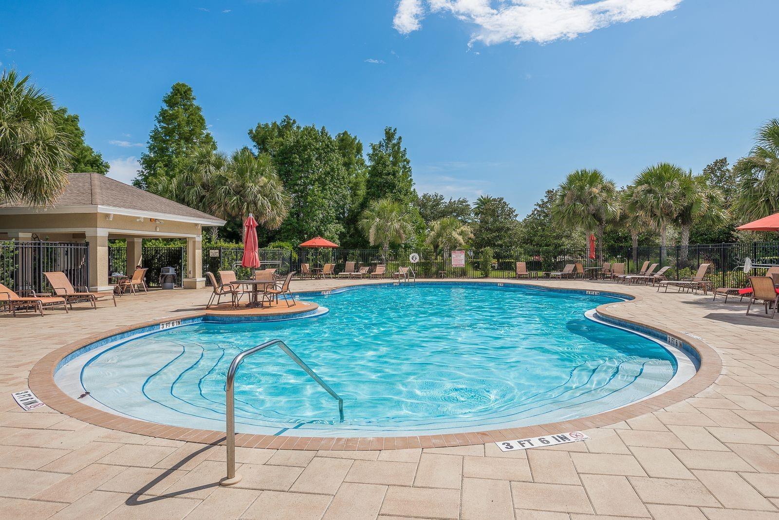 2302 BARRACUDA CT